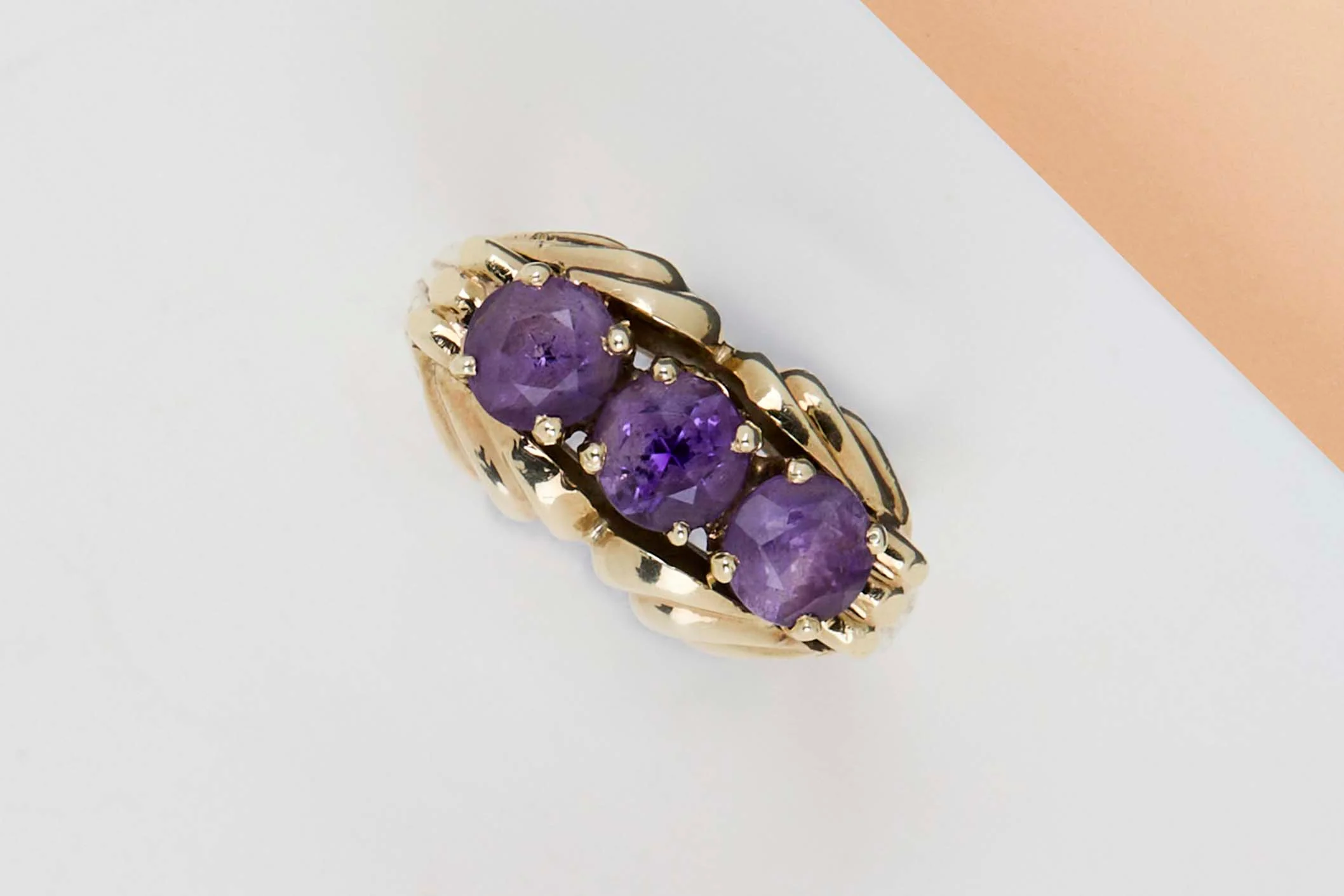 14 ct. Yellow Gold - Synthetic Amethyst - Size 59 - Image 2