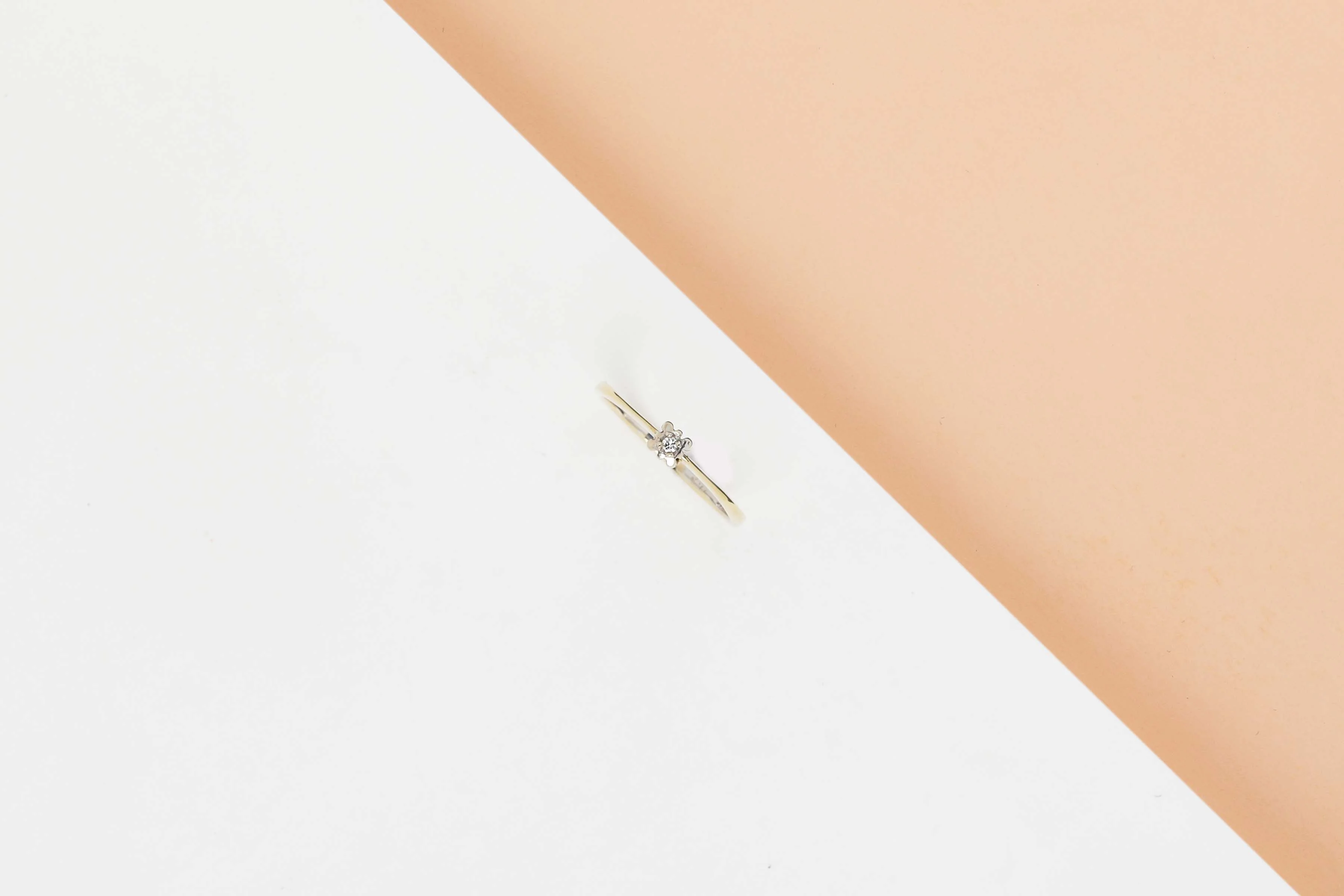 14ct. Yellow Gold Ring with Diamond - Image 2