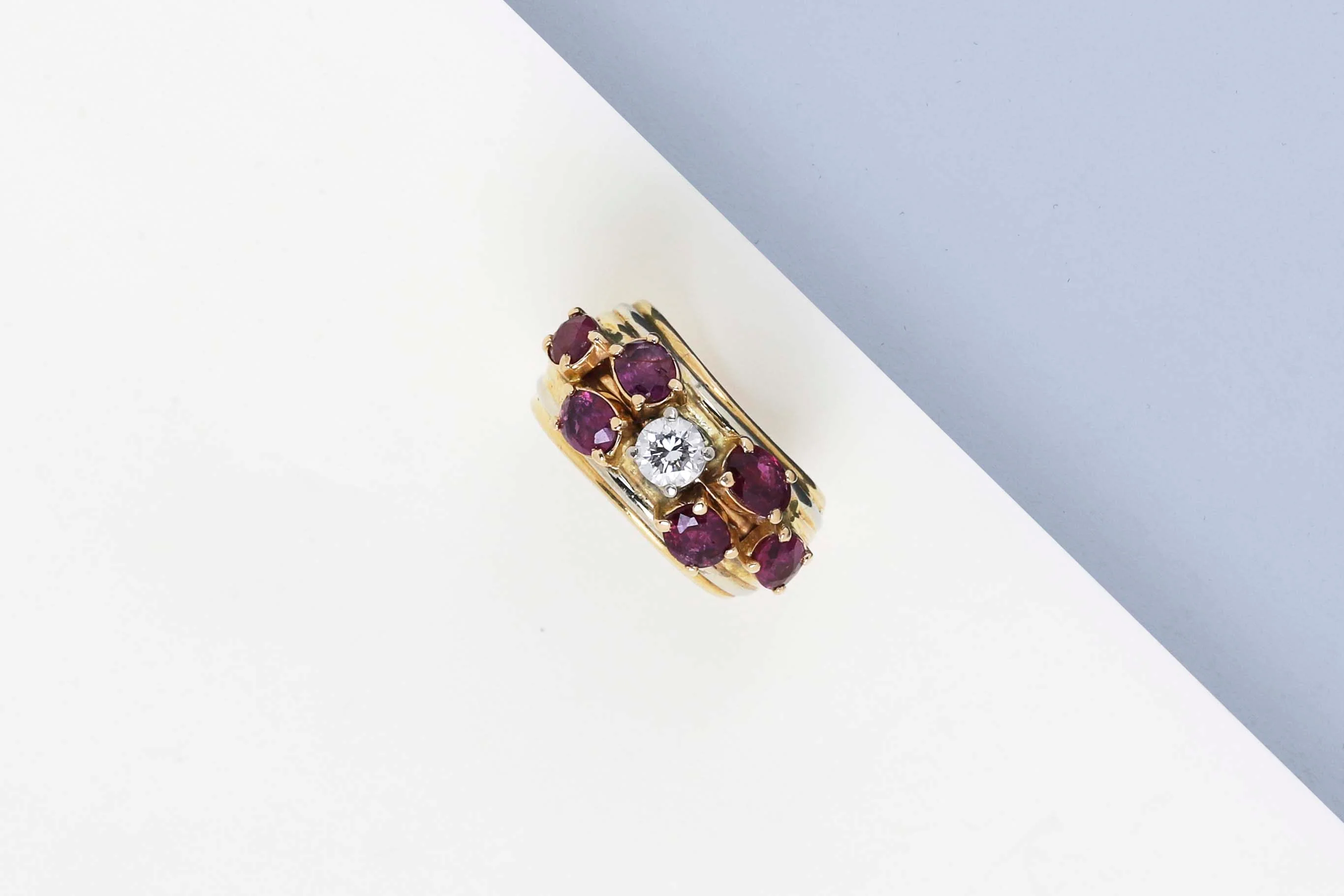 18 ct. Yellow Gold Ring - Garnet - Diamond - Size 53 - Image 2