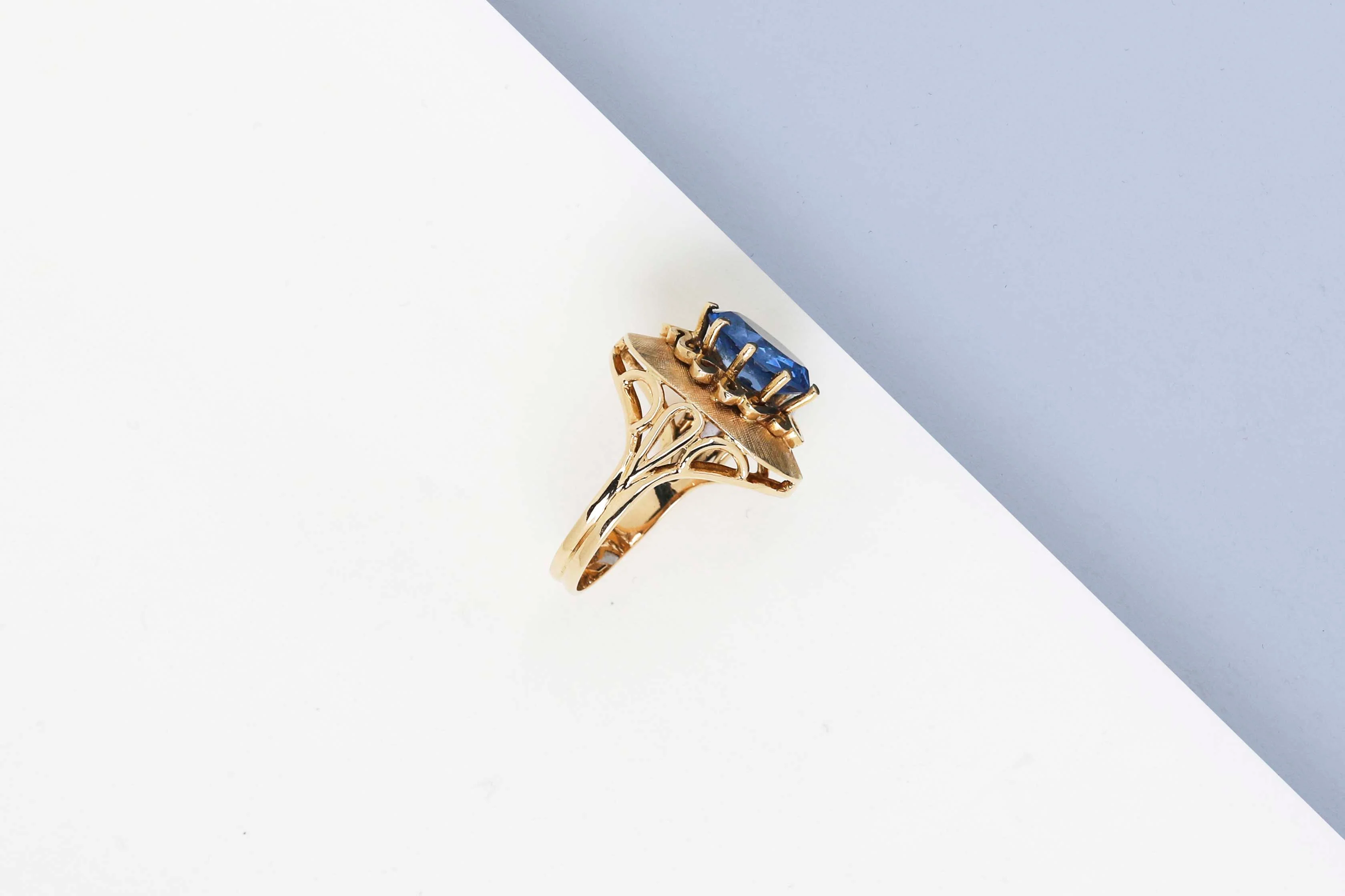 18 ct. Yellow Gold Ring - Topaz - Size 55 - Image 3