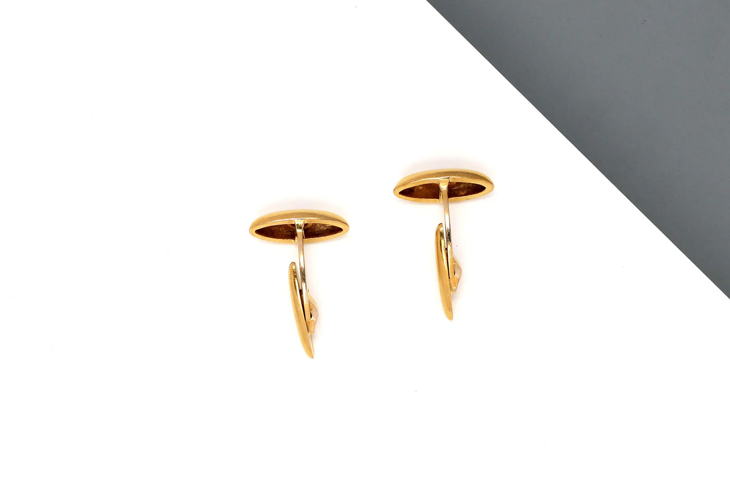 18ct Yellow Gold Cufflinks - Image 2