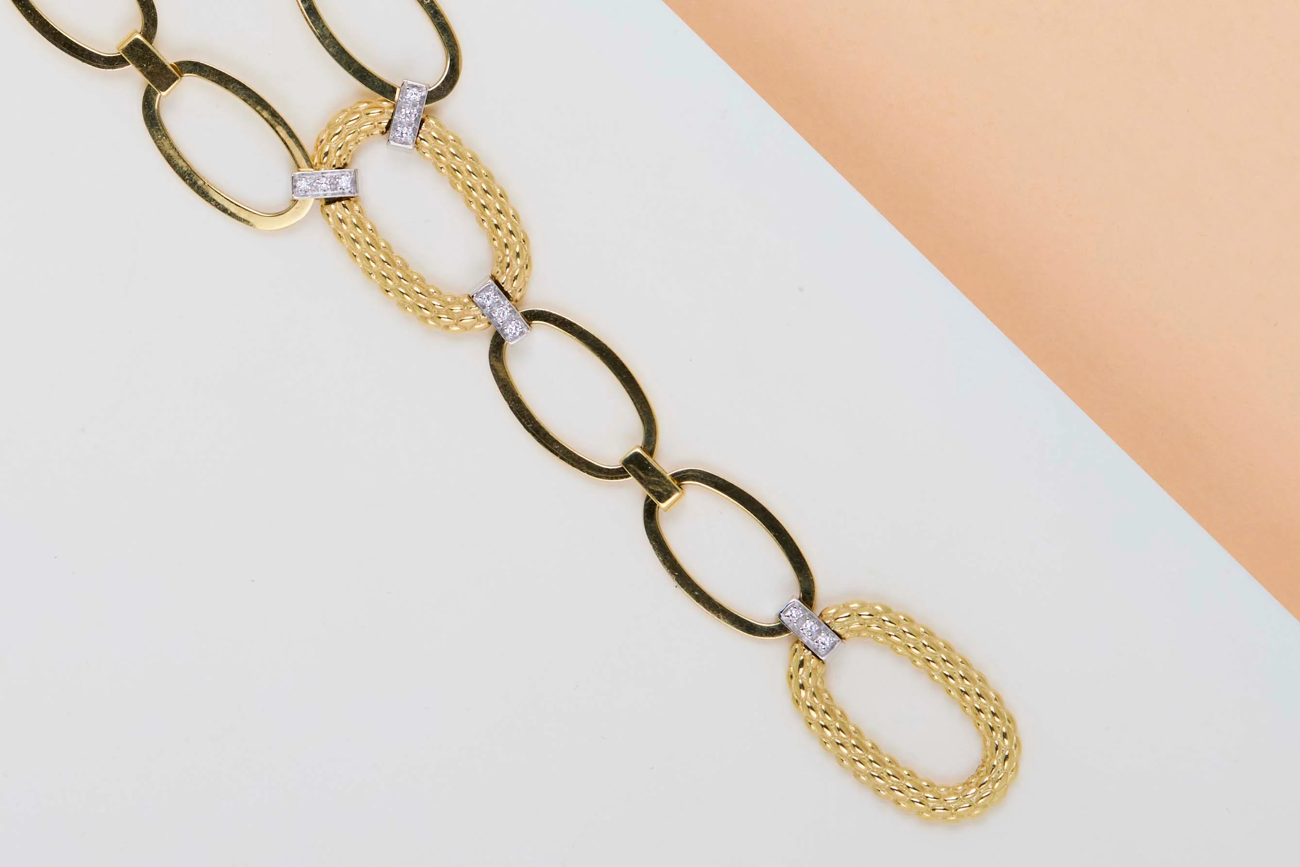 18ct. Yellow Gold Necklace & 0.21ct. Diamonds - 44 CM - Image 4