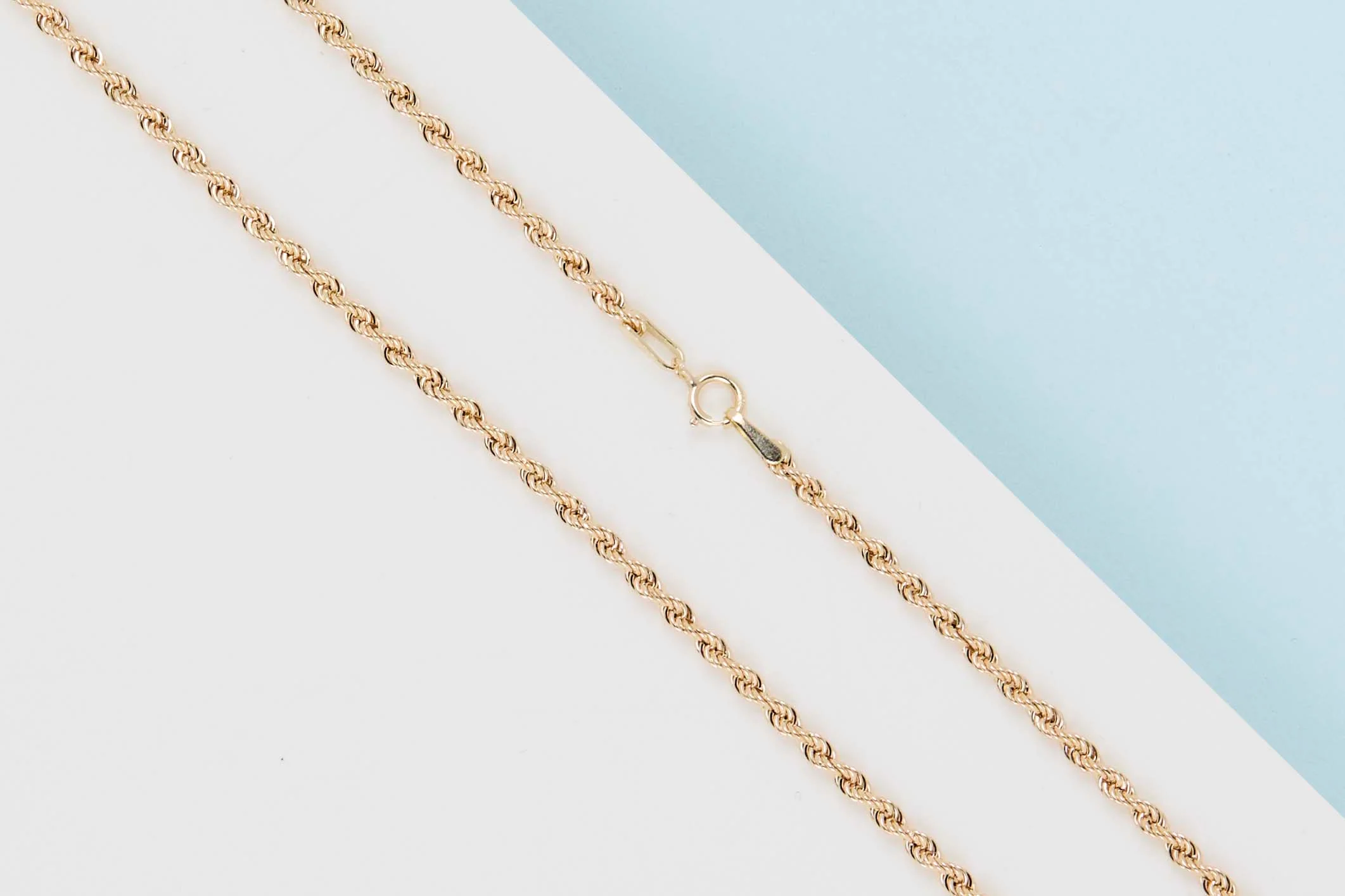 18ct. Yellow Gold Necklace - 45CM