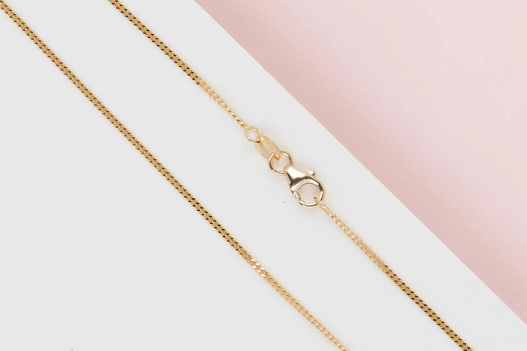 18ct. Yellow Gold Necklace - 45CM