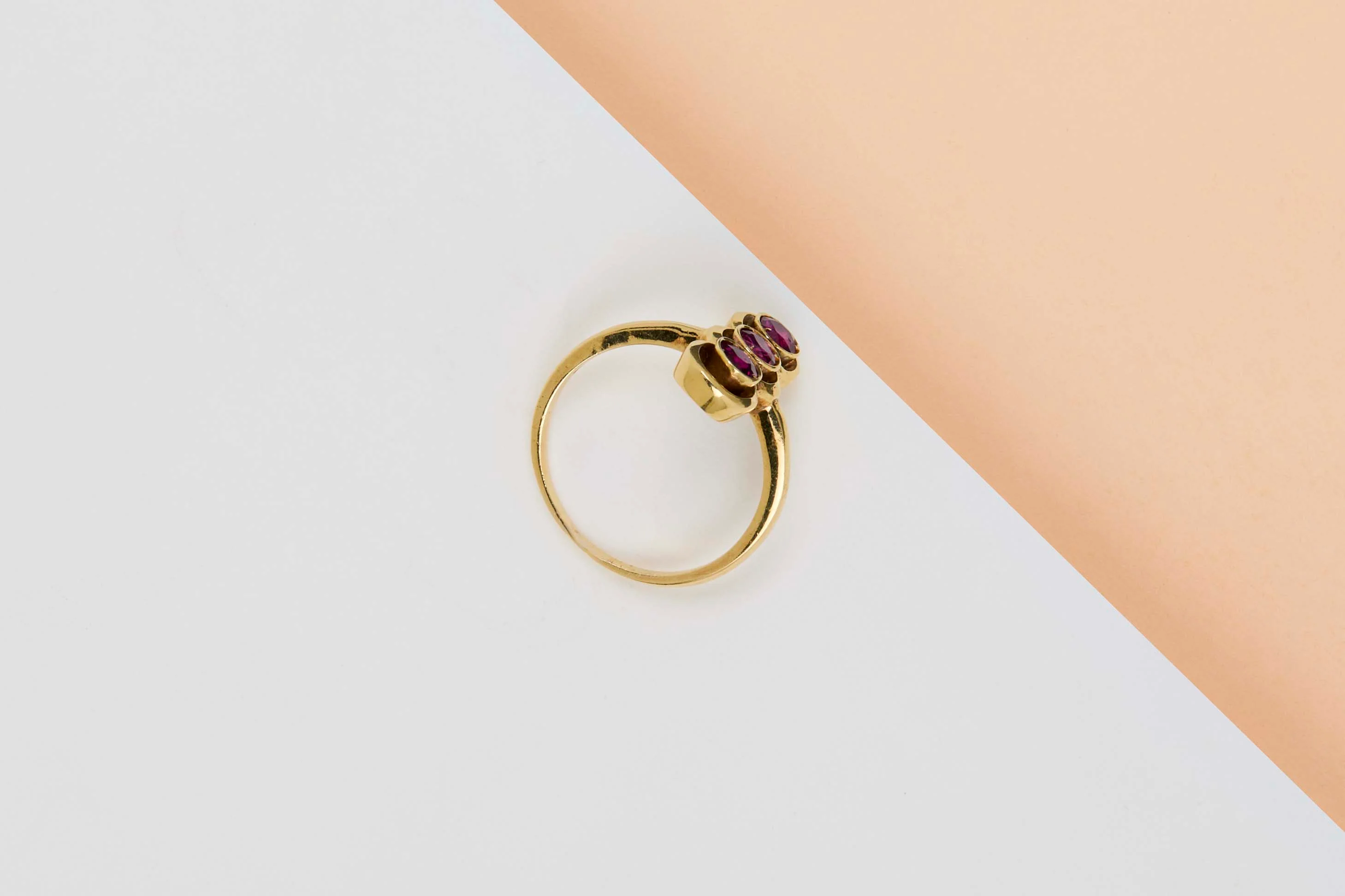 18ct. Yellow Gold Ring - Rubies - Size 55 - Image 3