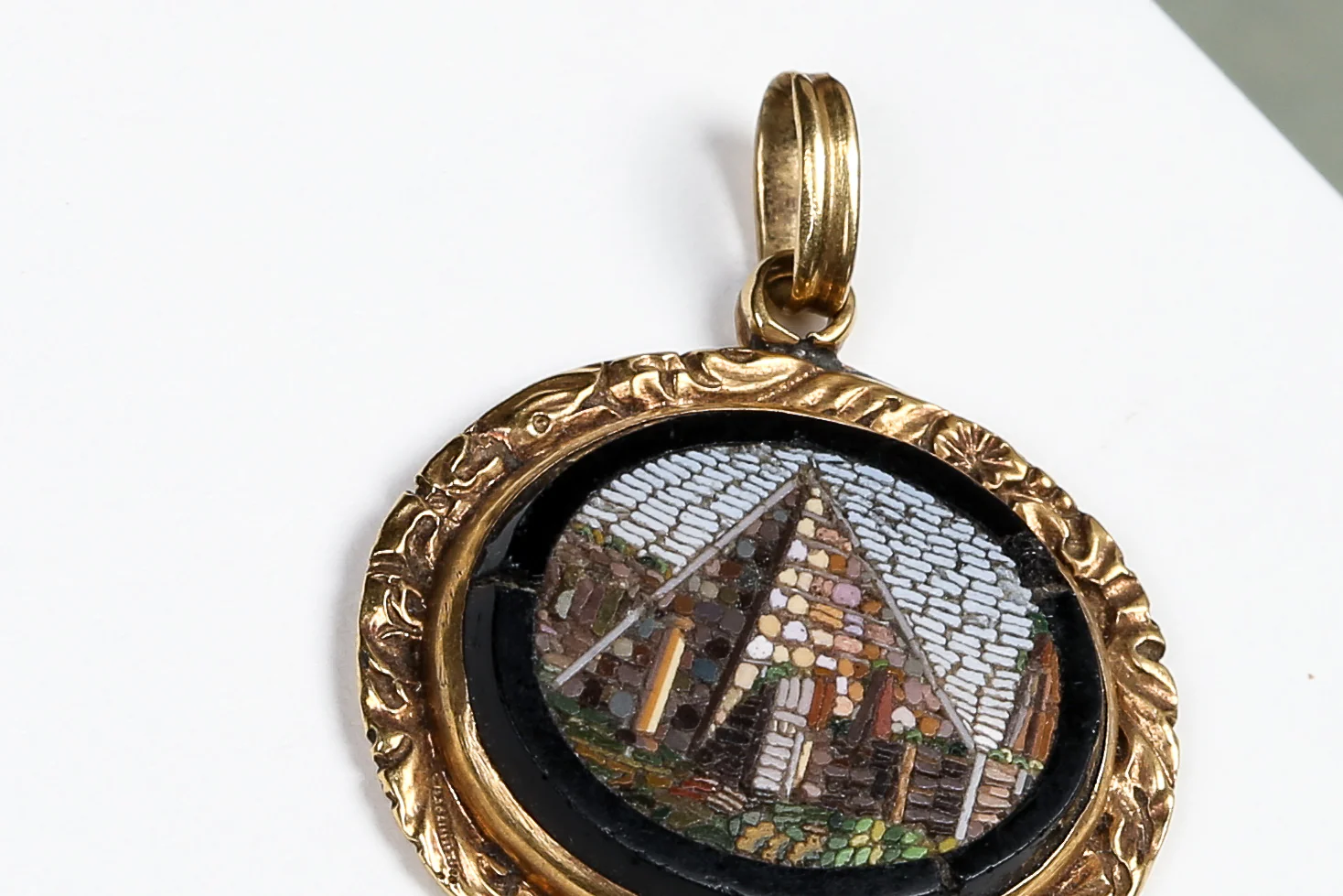 14 ct. Yellow Gold Pendant - Image 2