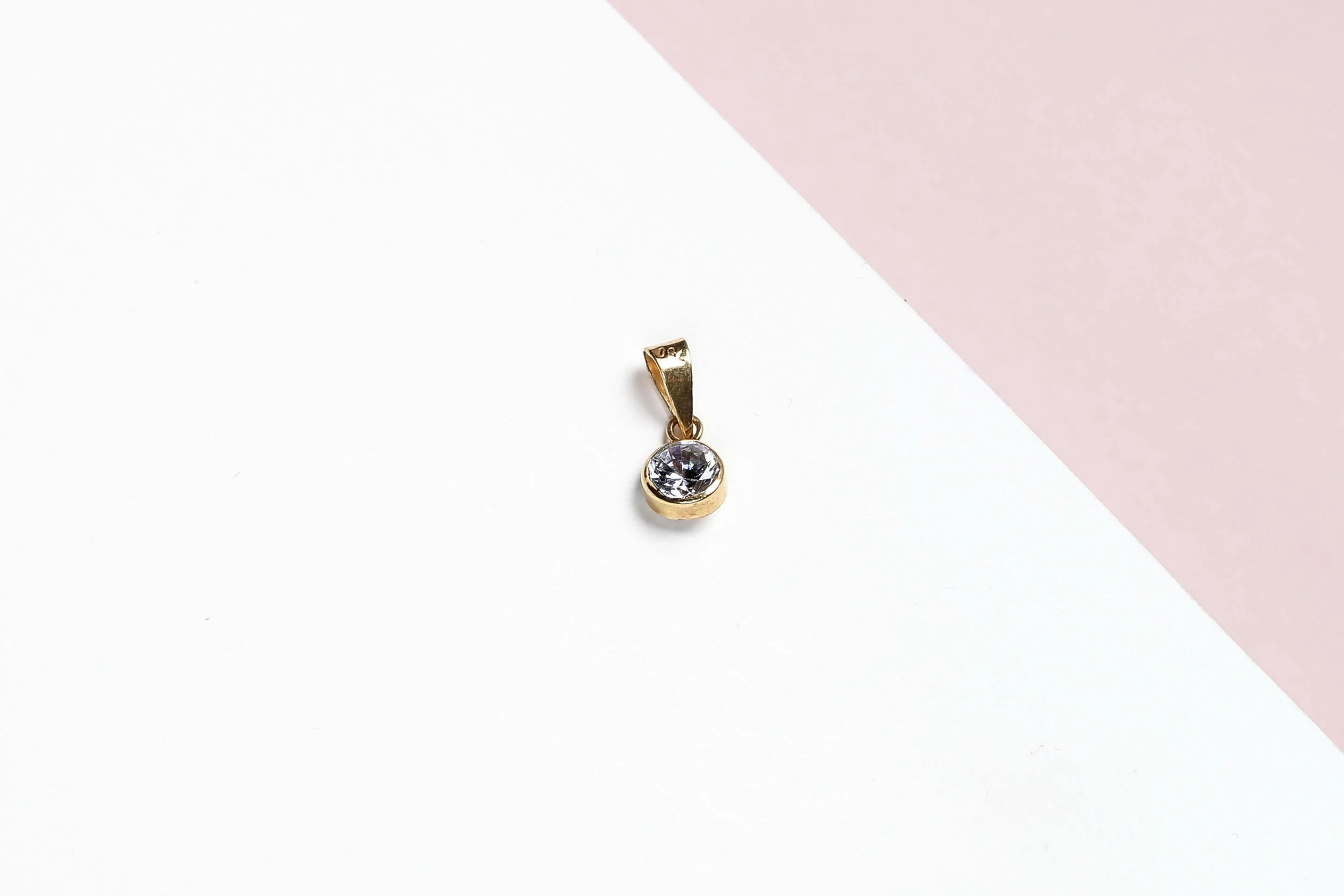 18 ct. Yellow Gold Pendant