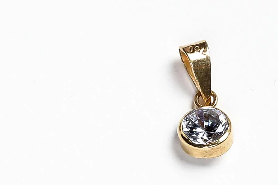 18 ct. Yellow Gold Pendant - Image 2