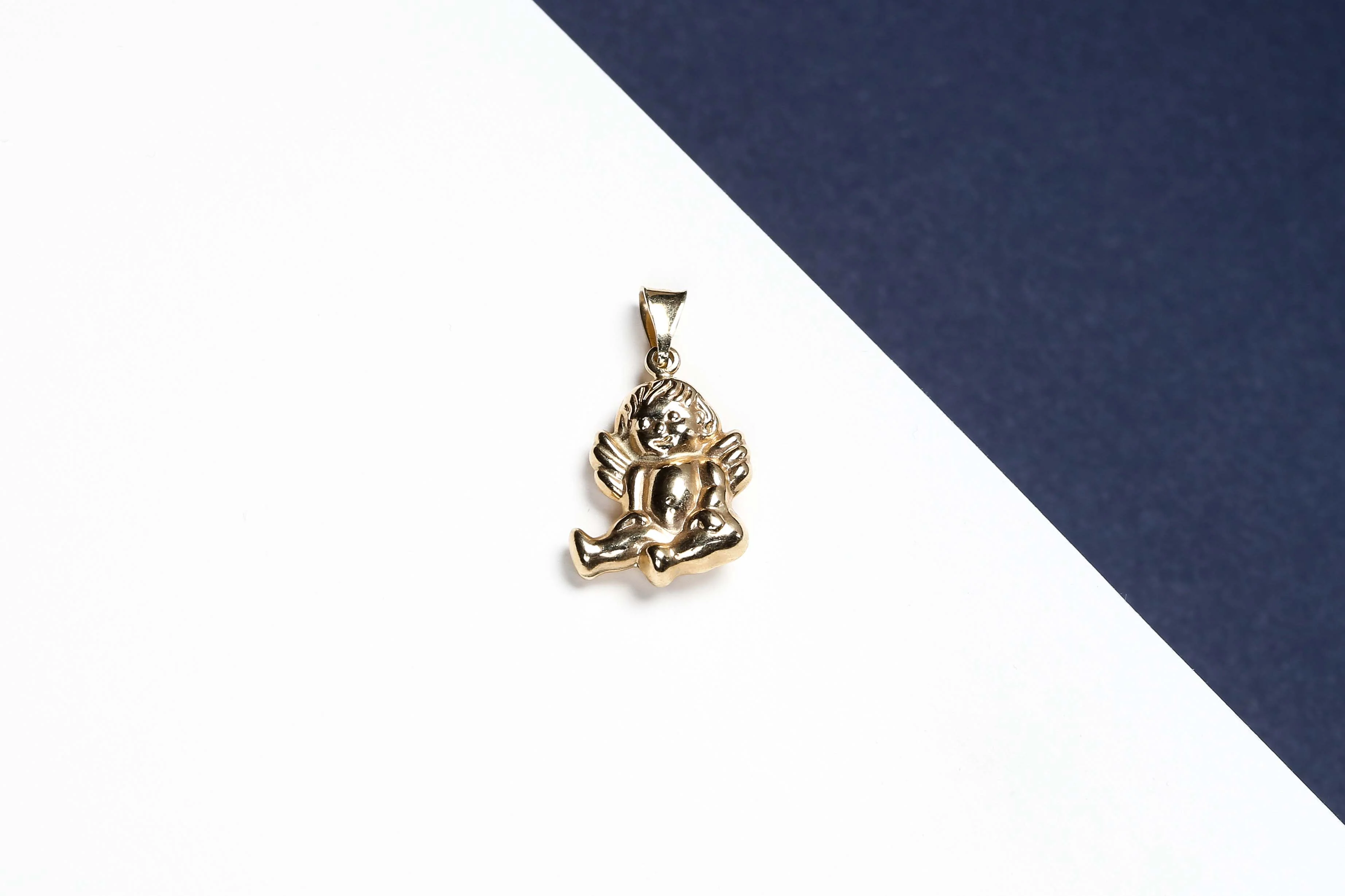 18 ct. Yellow Gold Pendant