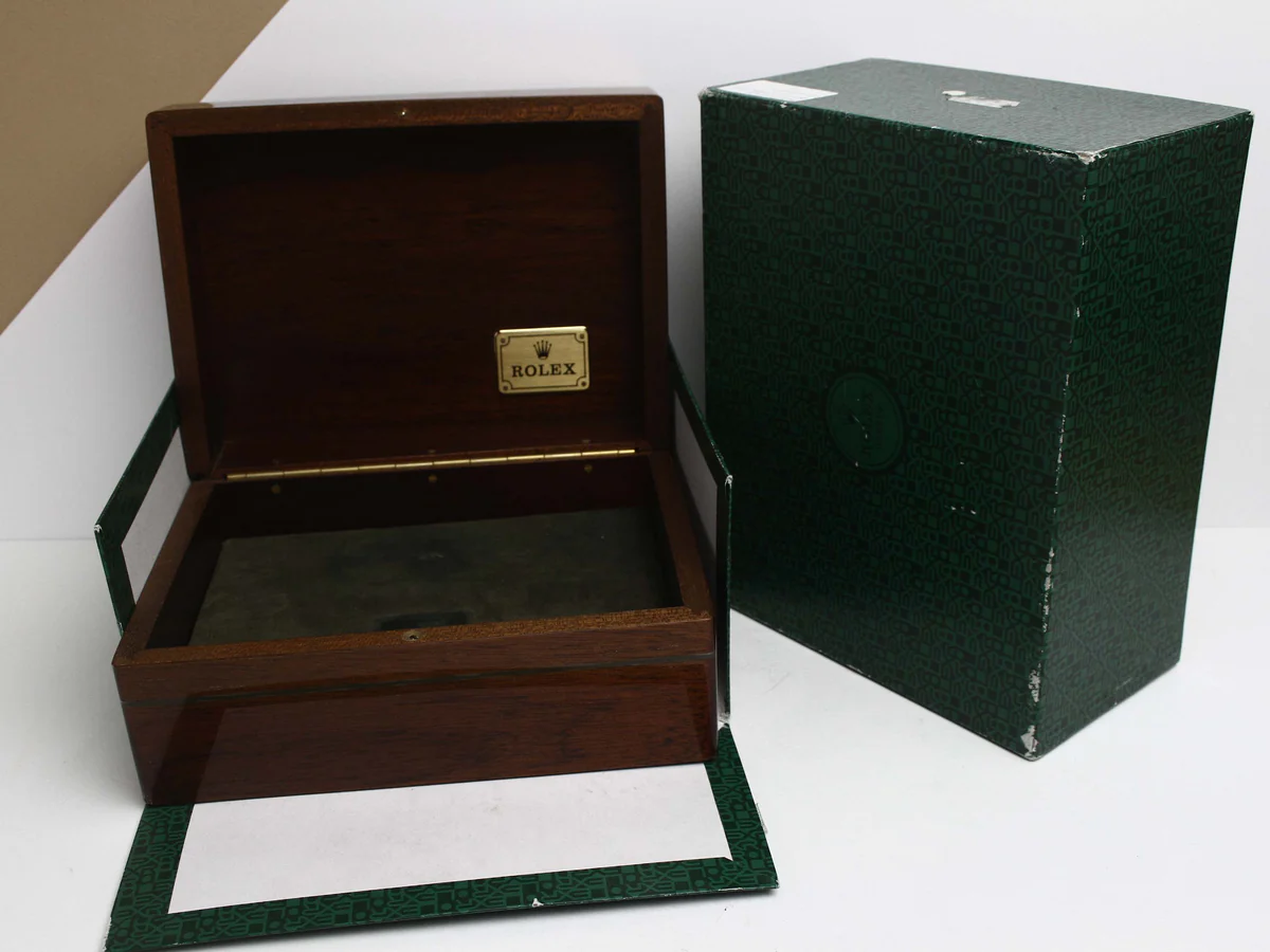 Box - Image 2