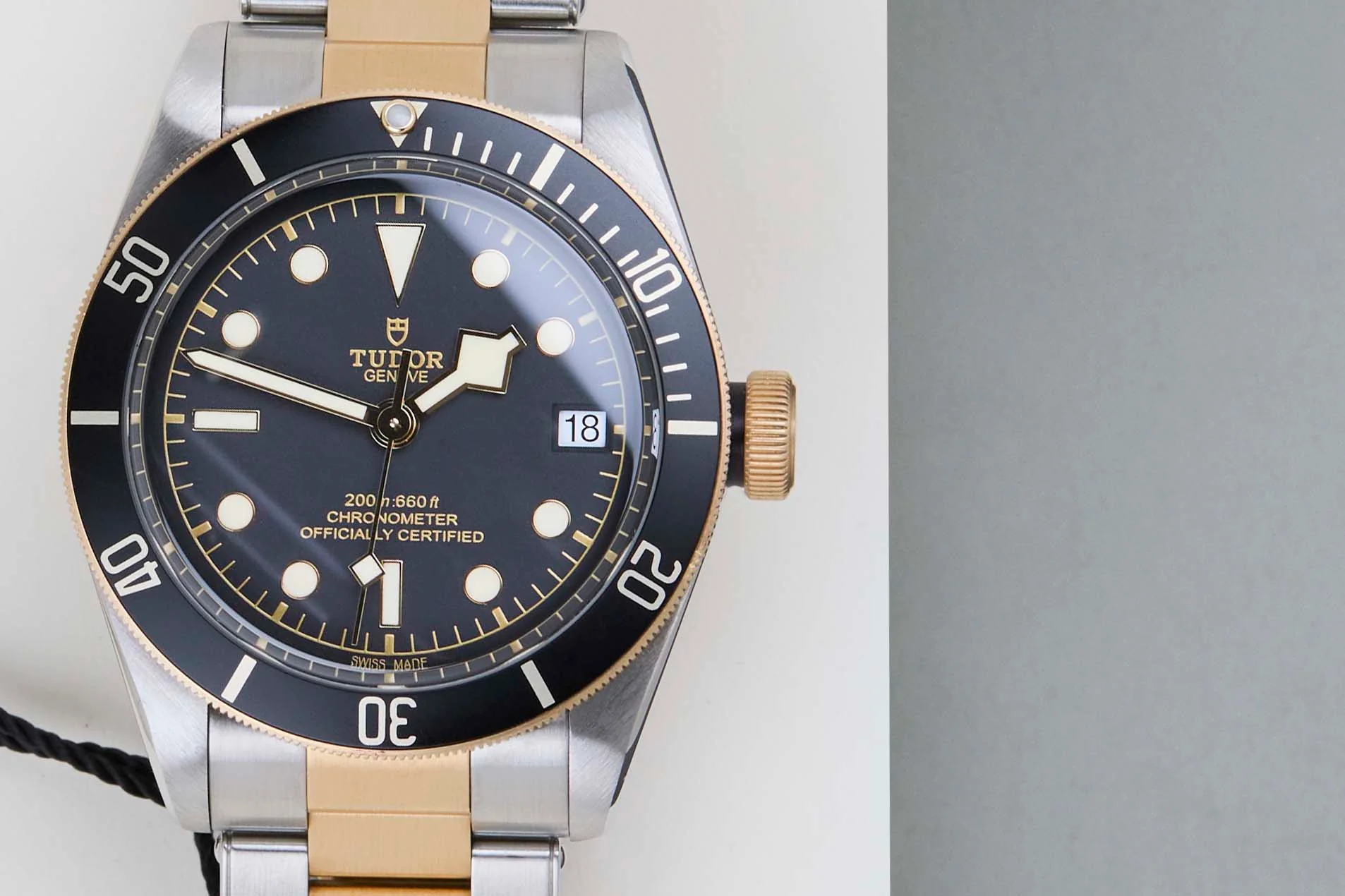 Black Bay 41 - 'Black Dial - Yellow Gold And Steel' - Image 5