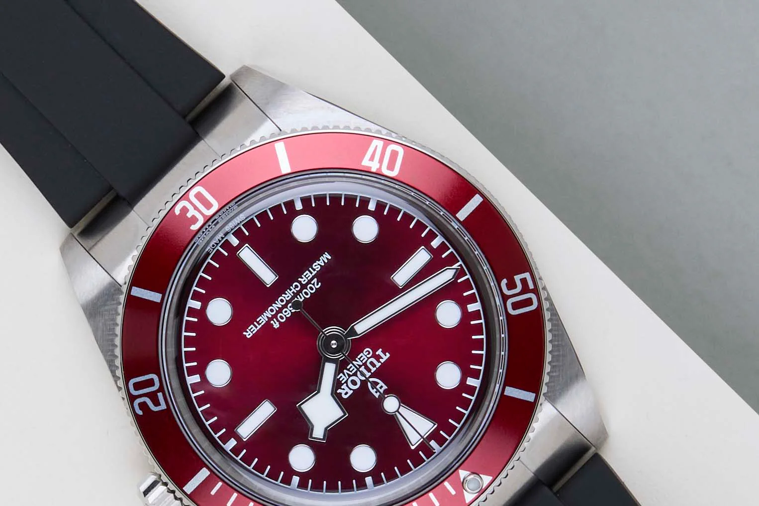 Black Bay 58 'Burgundy Dial - Rubber Strap' - Image 4