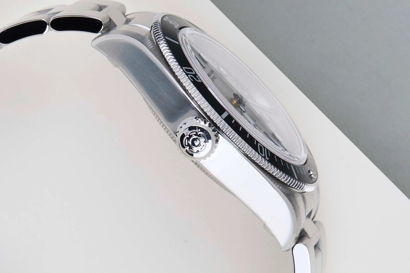 Black Bay 68 'Silver Dial - Oyster' - Image 8