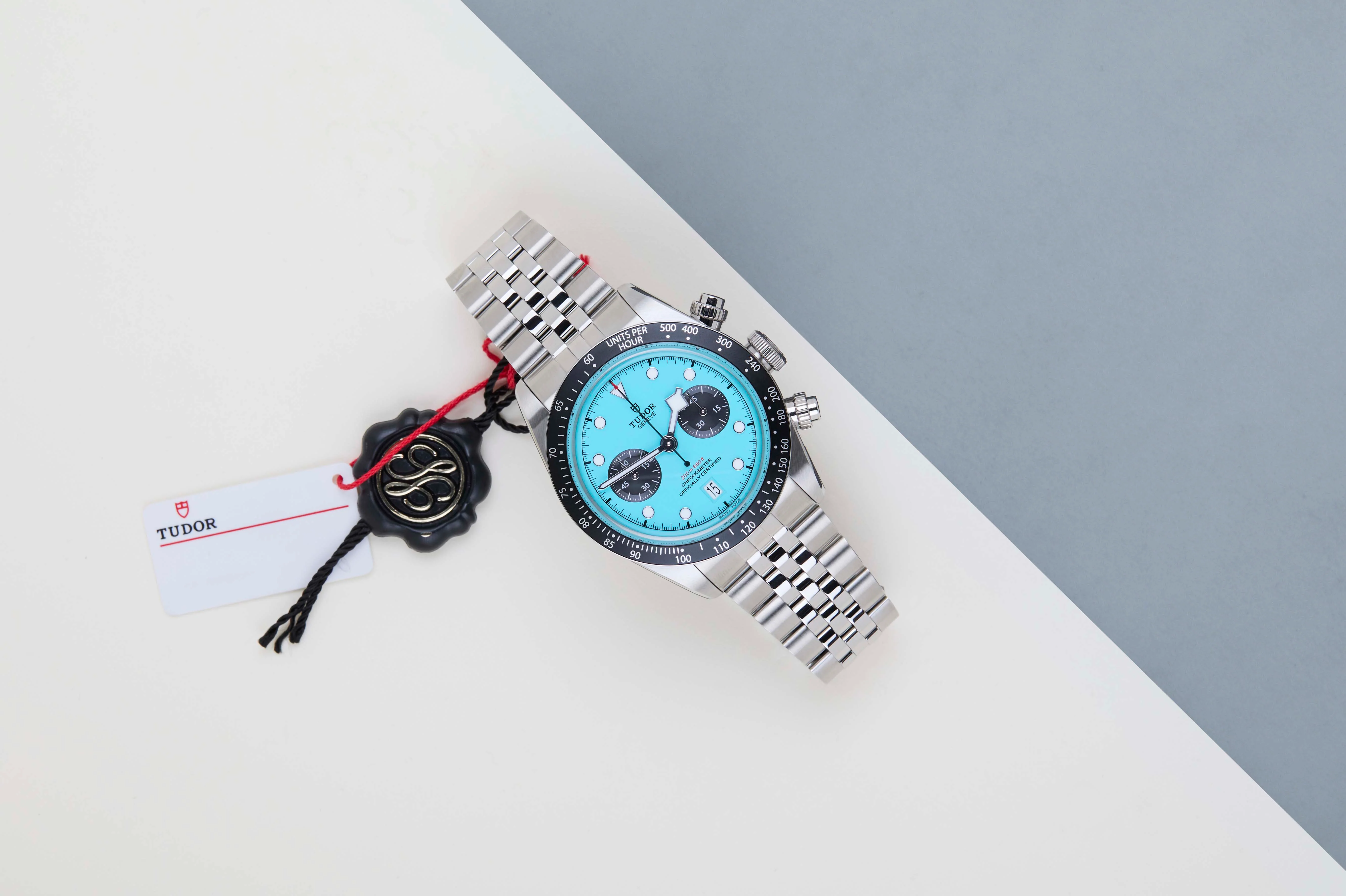 Black Bay Chrono 'Flamingo Blue - Jubilee' - Image 2