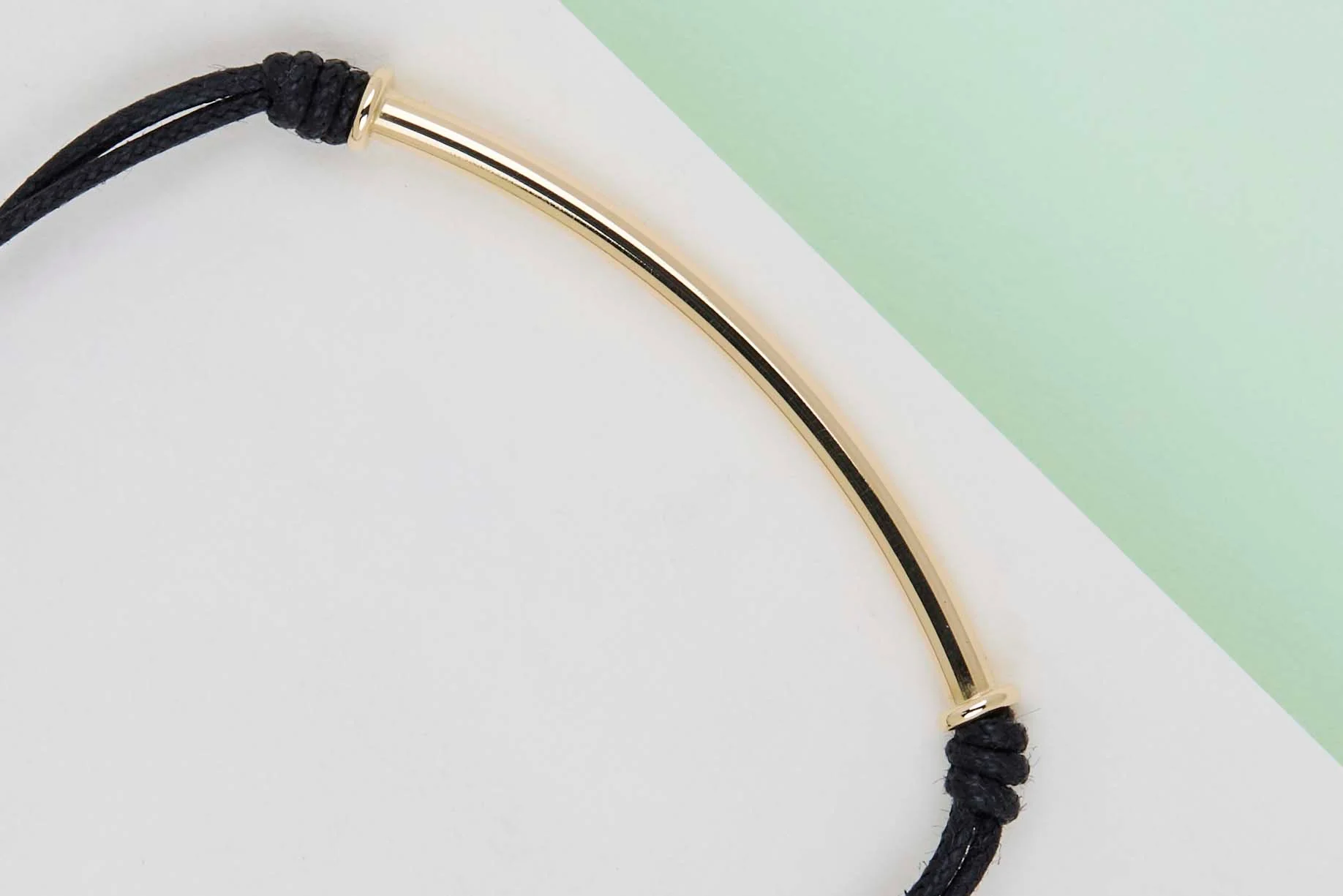 Bracelet with Hollow Tubed Bar - Yellow Gold - Image 2