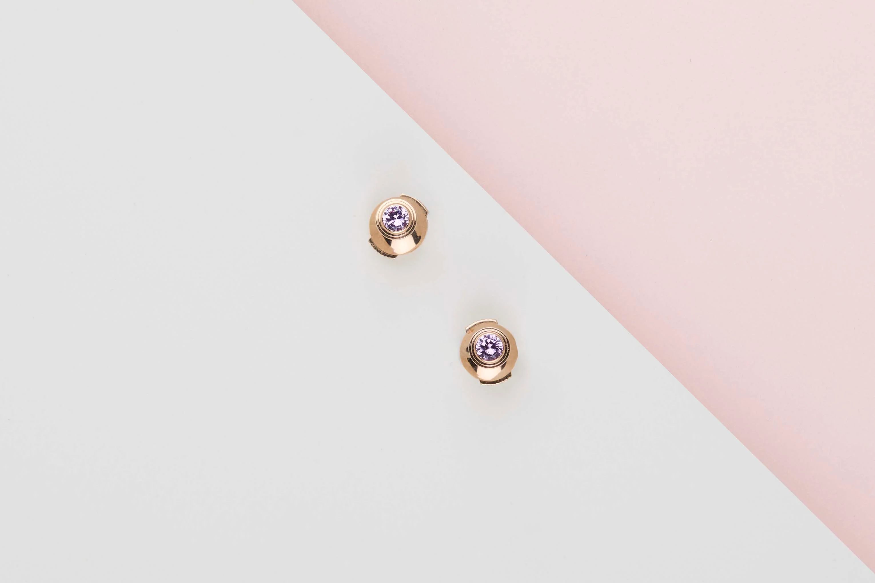 D'Amour Earstuds - Rose Gold & Rose Sapphire - Pouch & Papers - Image 2