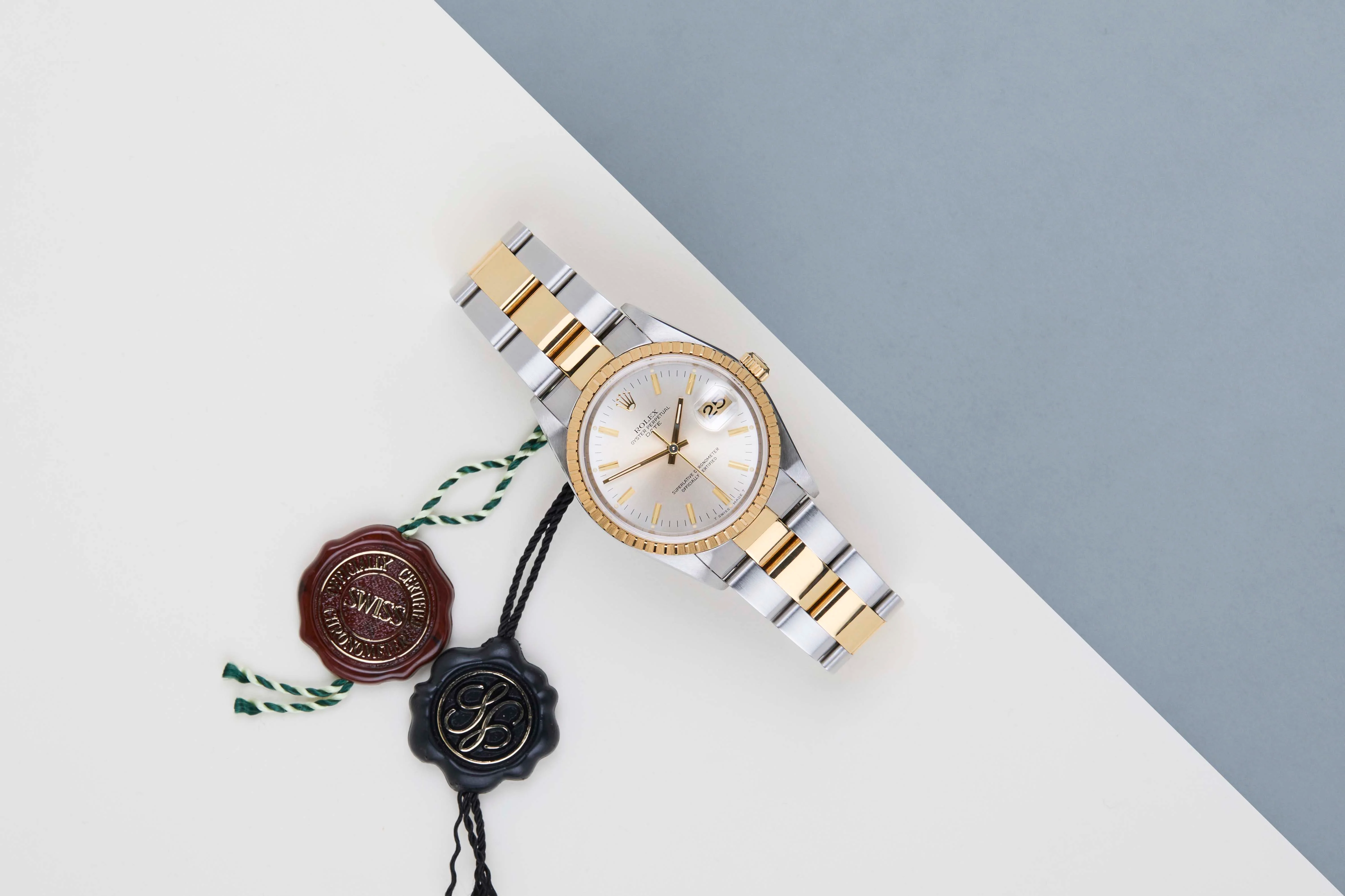 Oyster Perpetual Date 34 'Silver Dial - Oyster' - Image 2