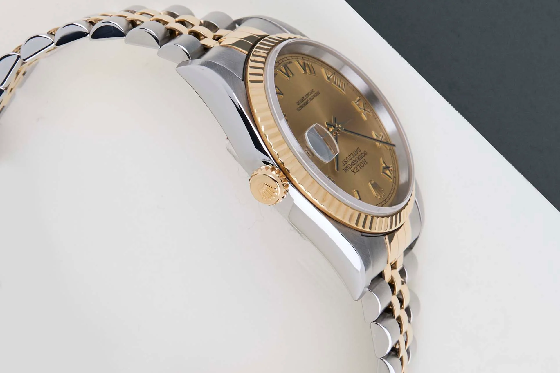 Datejust 36 'Champagne Roman Dial - Jubilee' - Image 8