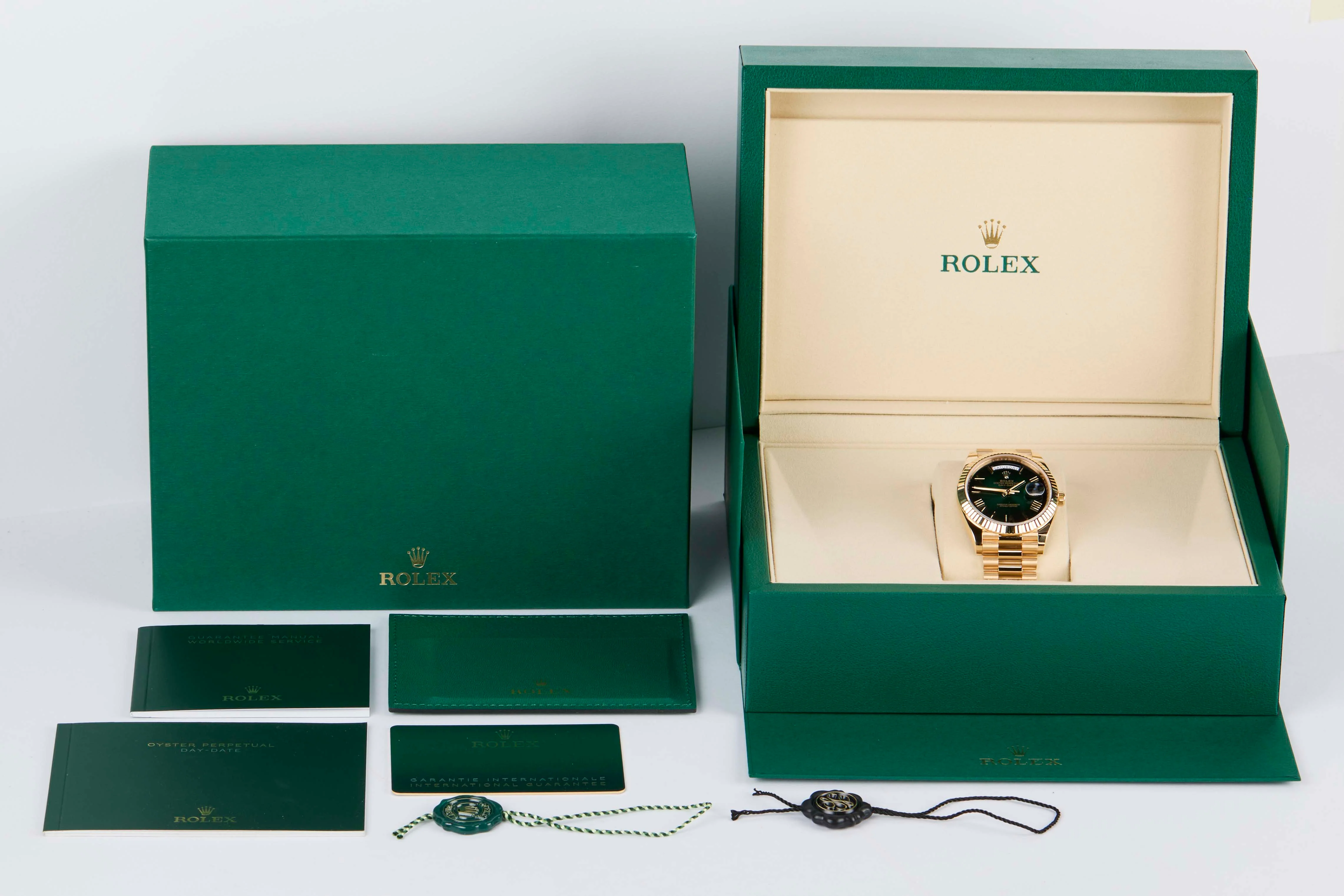 Day-Date 40 'Green Ombre Dial - President' - Image 9