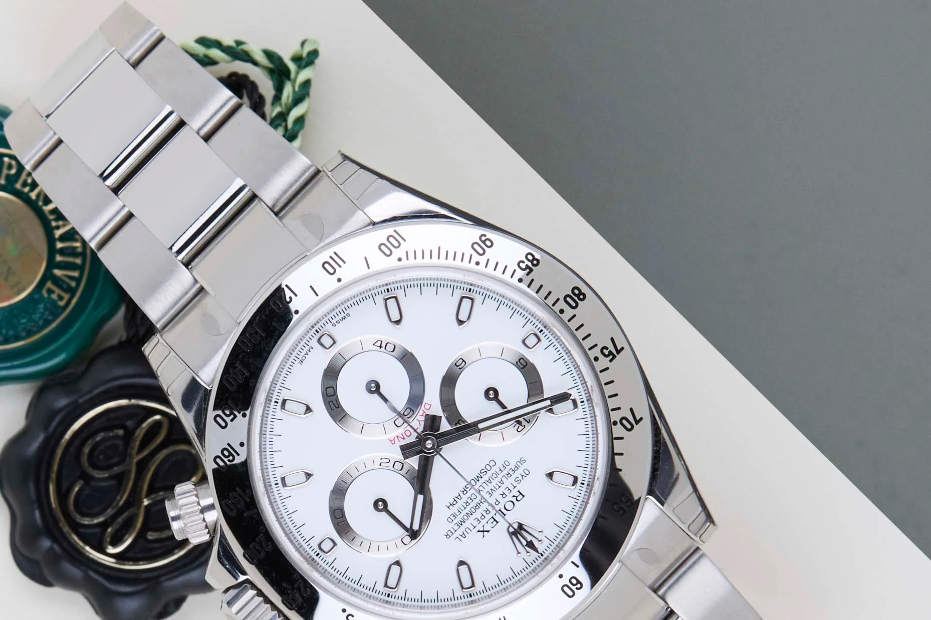 Daytona 'White Chromalight APH Dial - NOS' - Image 4