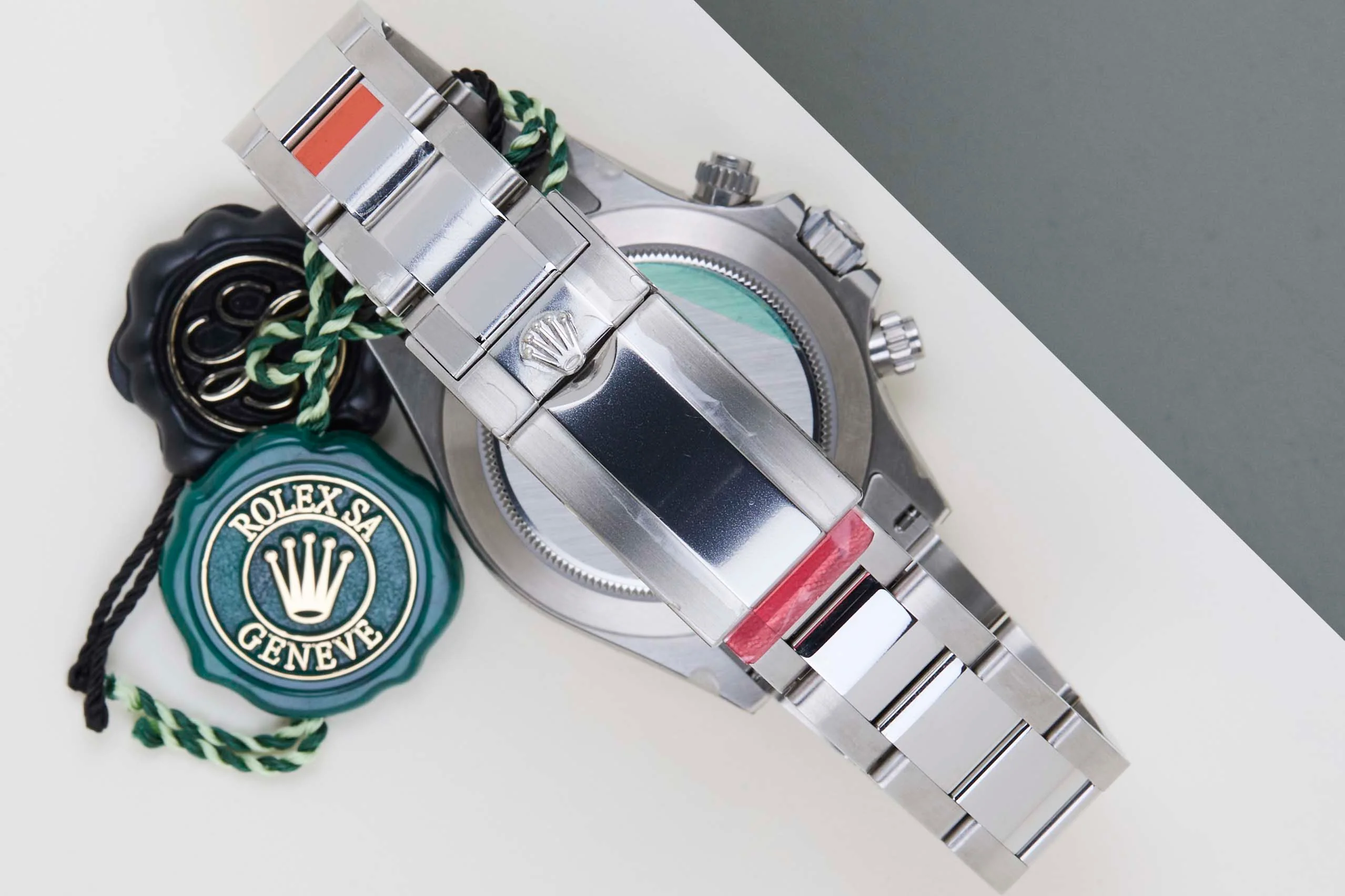 Daytona 'White Chromalight APH Dial - NOS' - Image 6