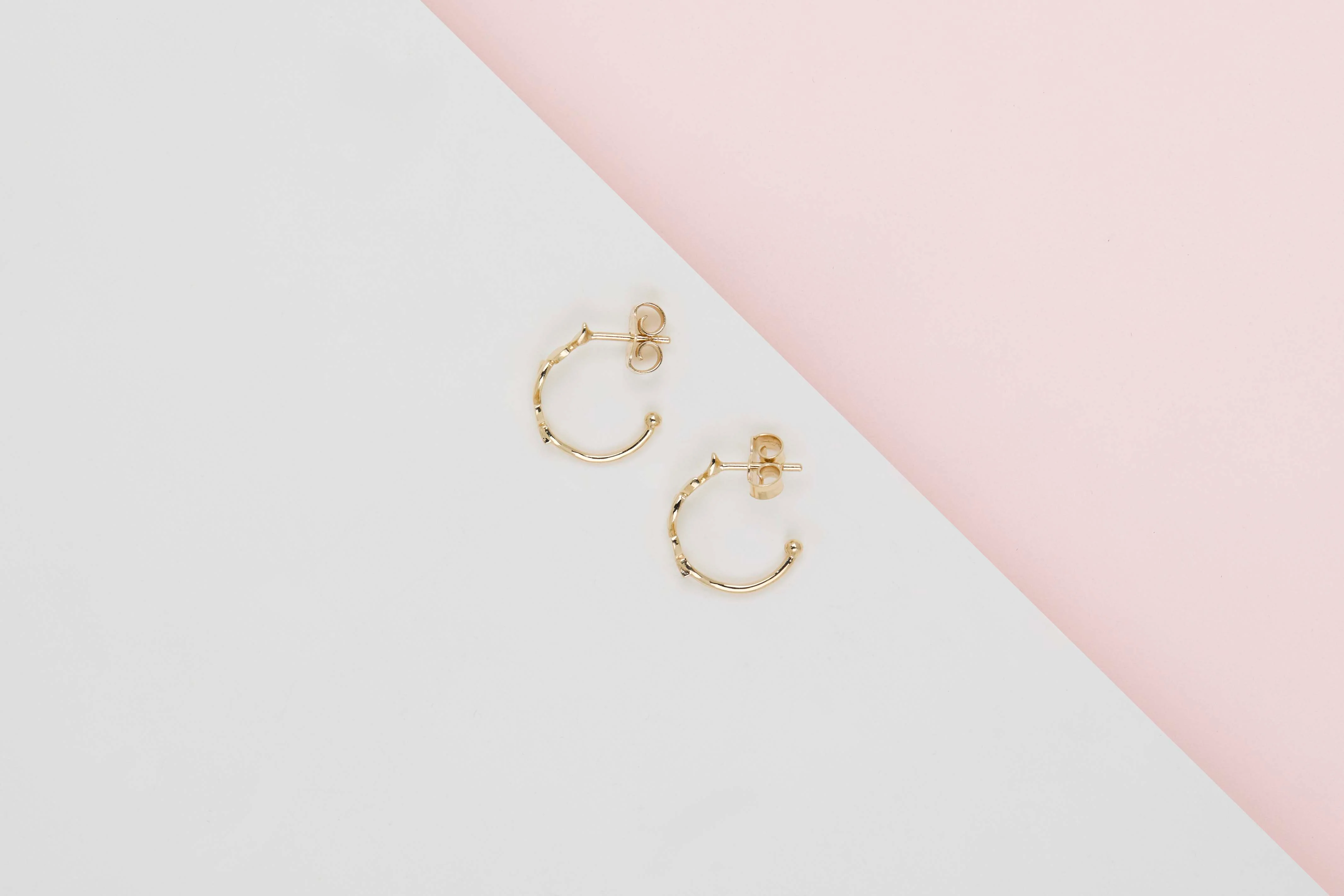 Flora Hoop Earrings - Leaves & Diamonds - Yellow Gold - Image 3