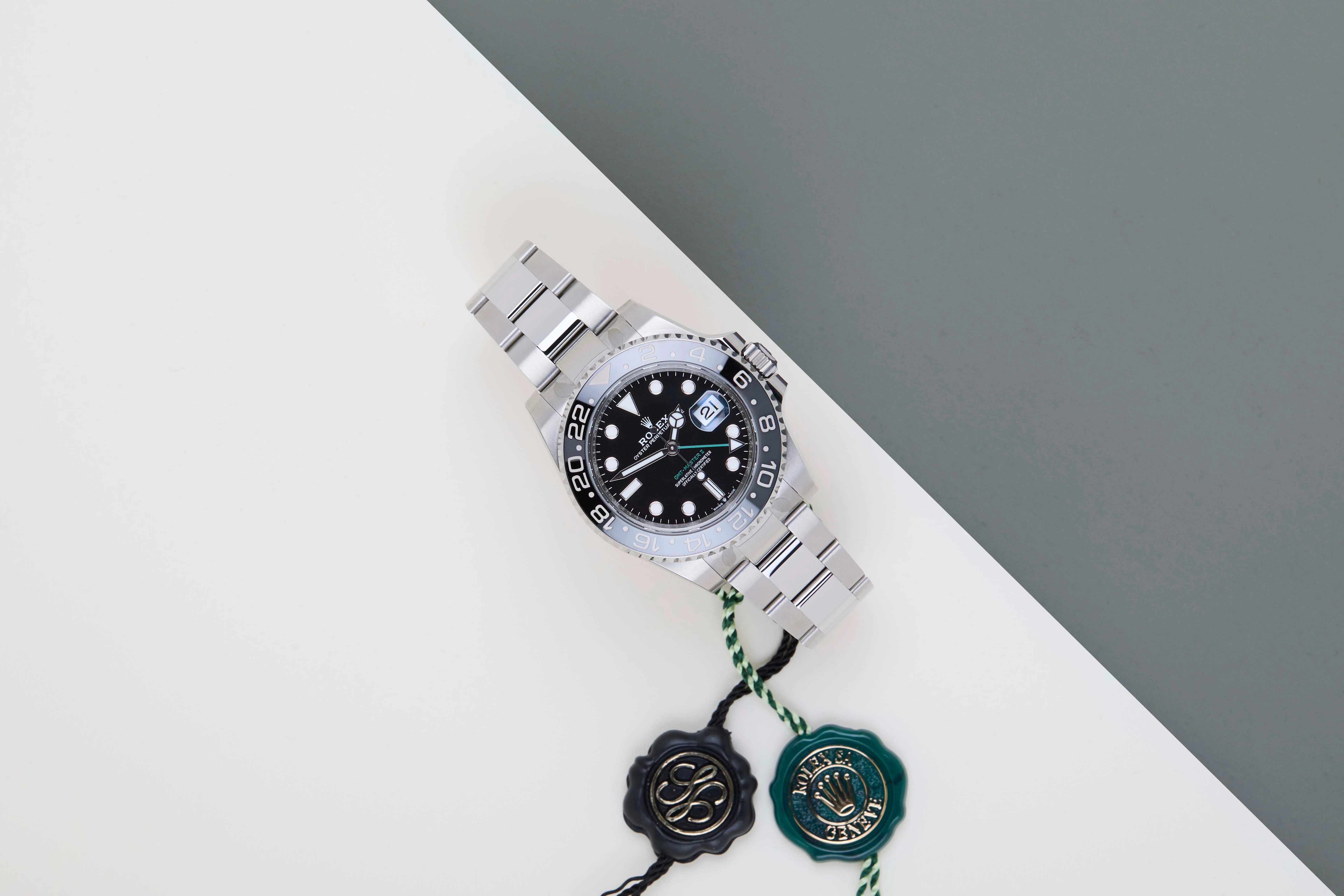 GMT-Master II 'Bruce Wayne - Oyster' - Image 2