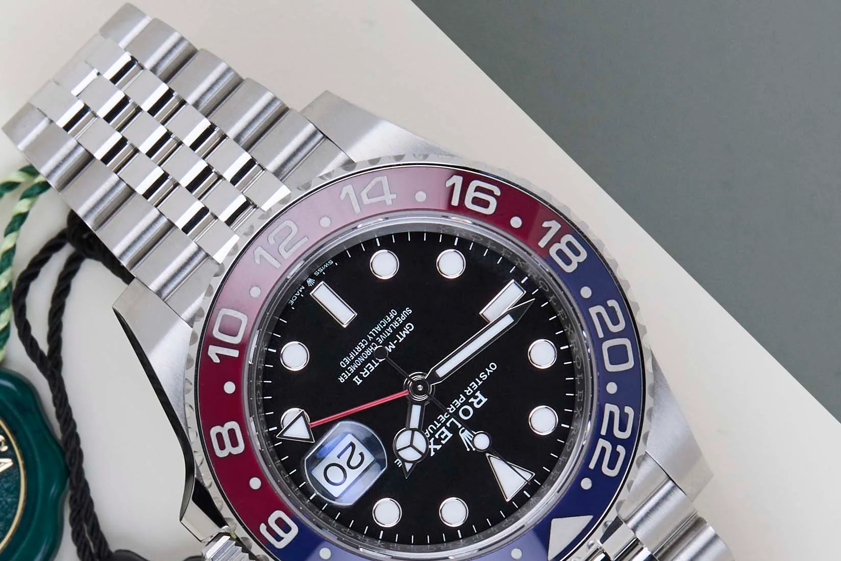 GMT-Master II 'Two Bracelets - Pepsi' - Image 4