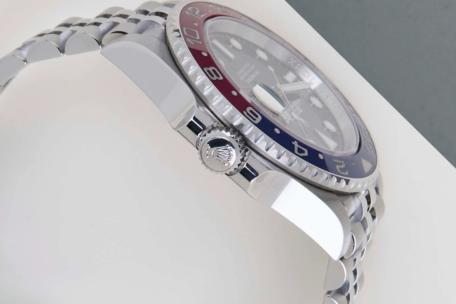 GMT-Master II 'Two Bracelets - Pepsi' - Image 9