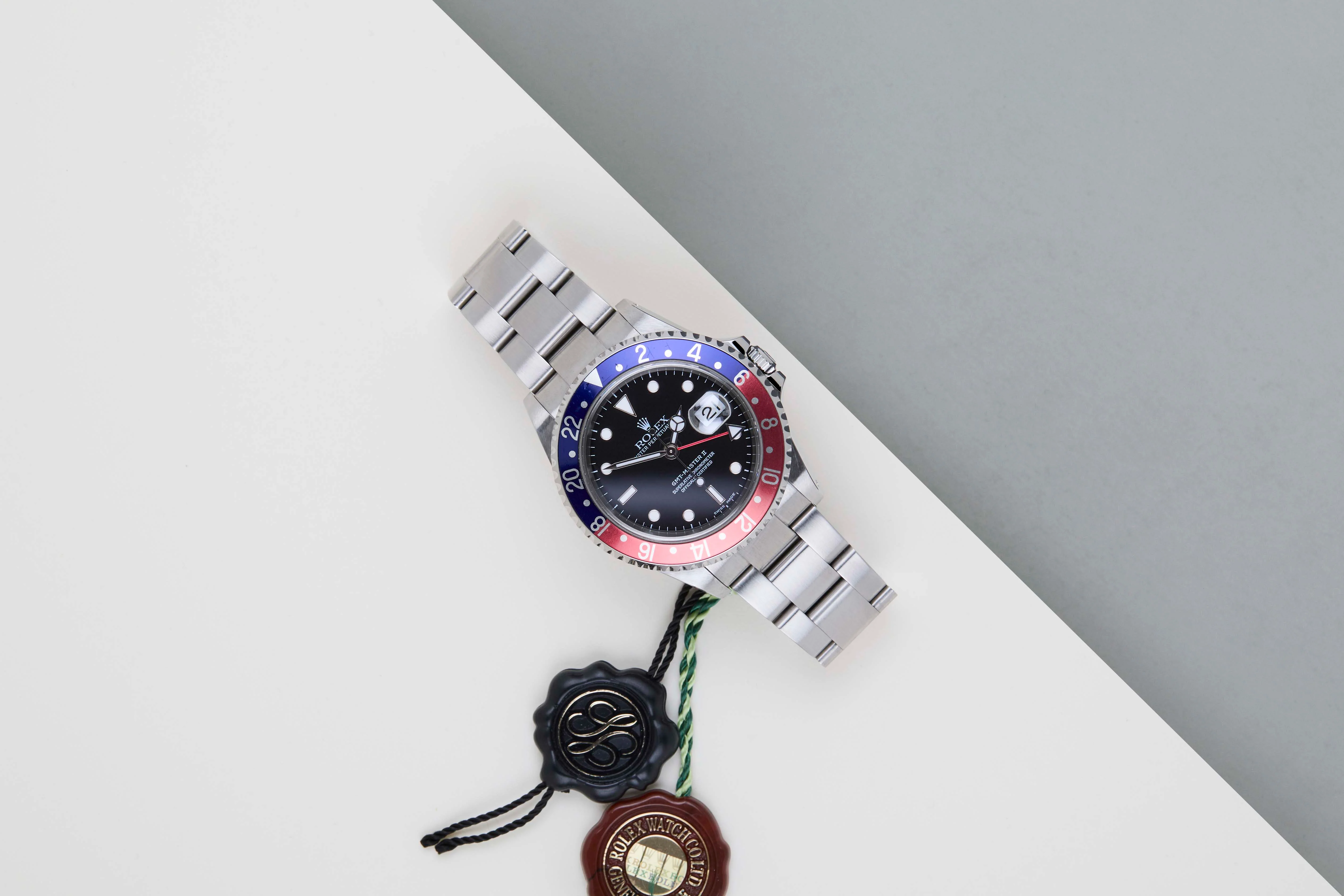 GMT-Master II 'Pepsi - Oyster' - Image 2