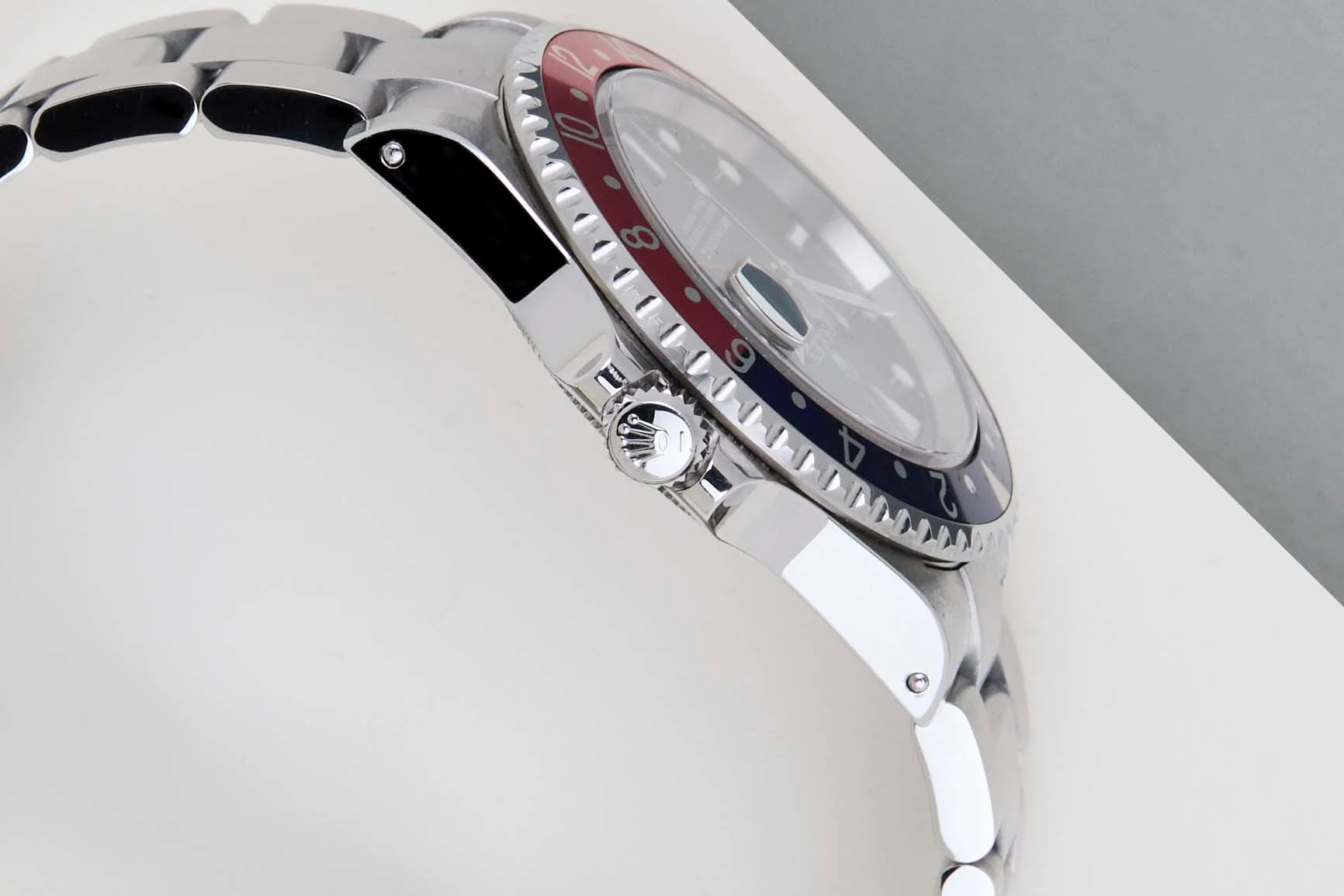 GMT-Master II 'Pepsi - Oyster' - Image 8