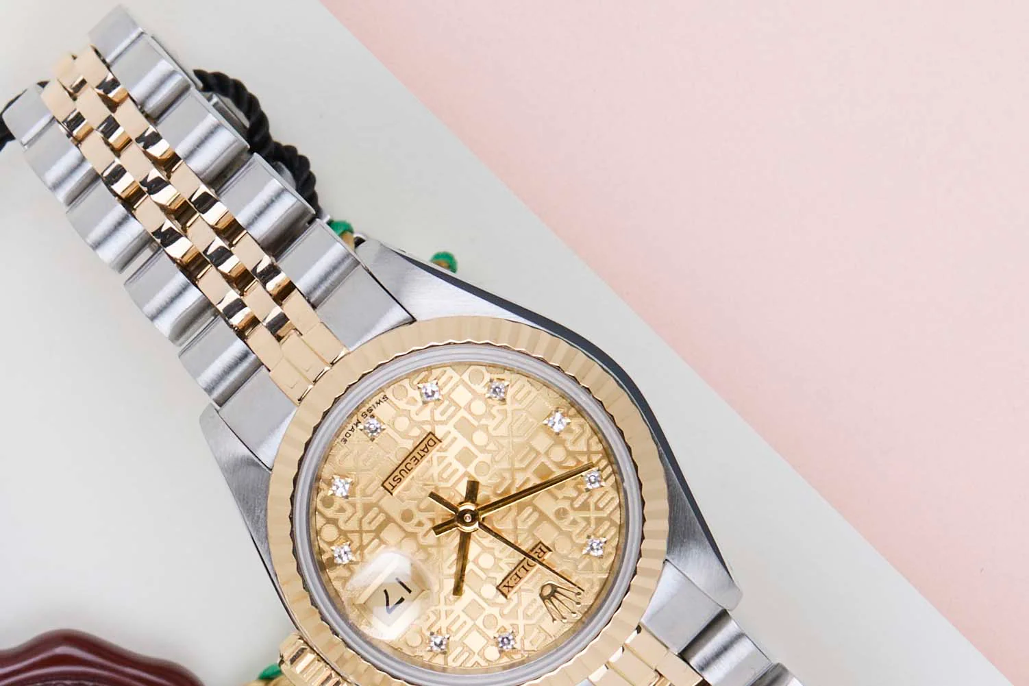 Lady-Datejust 26 'Champagne Jubilee Diamond Dial - Jubilee' - Image 4