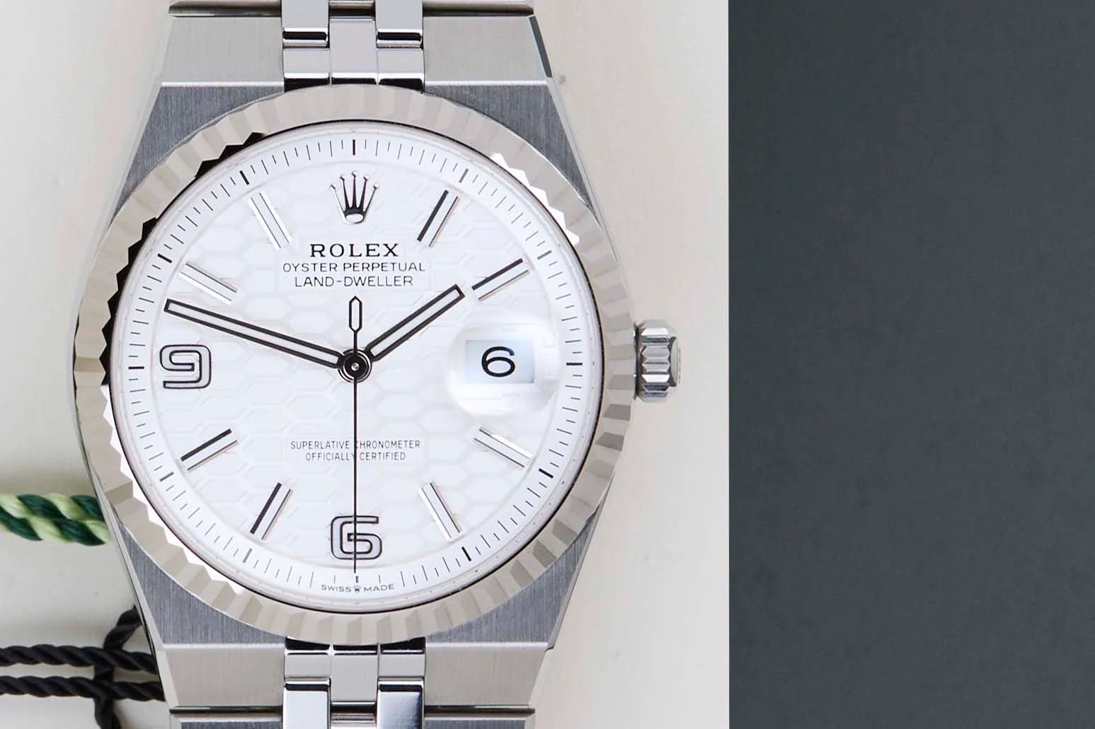 Land-Dweller 36 'White Honeycomb Dial' - Image 5