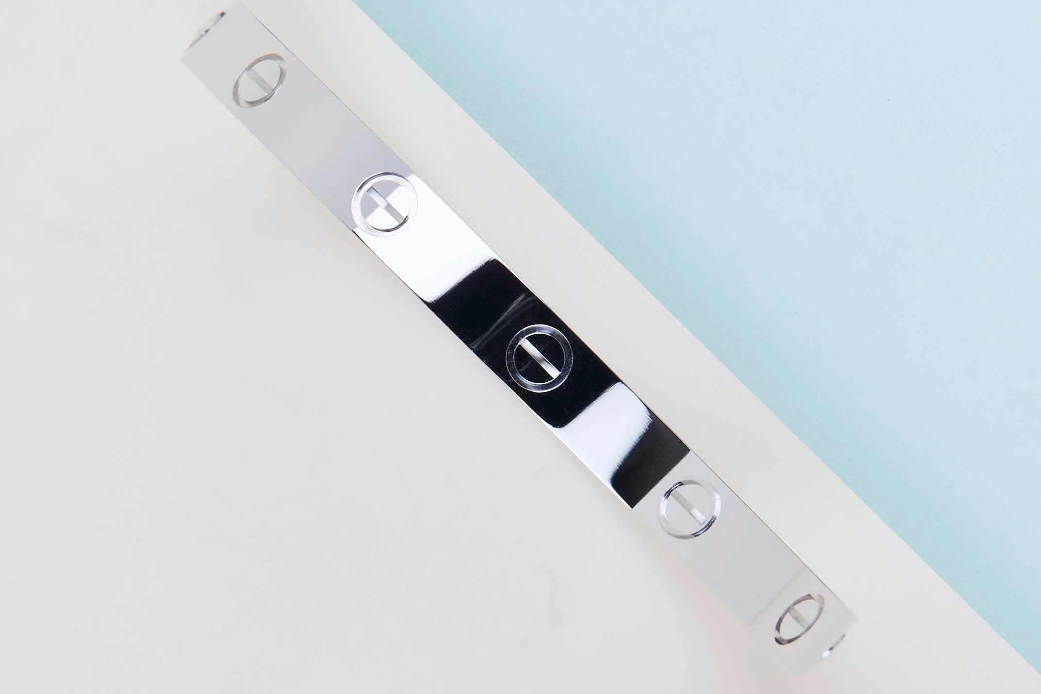 Love Bracelet - White Gold - Size 17 - B&P