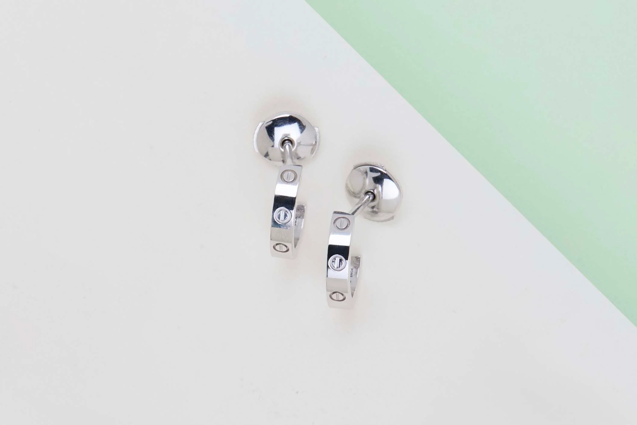 Love Hoop Earings Small - White Gold - B&P