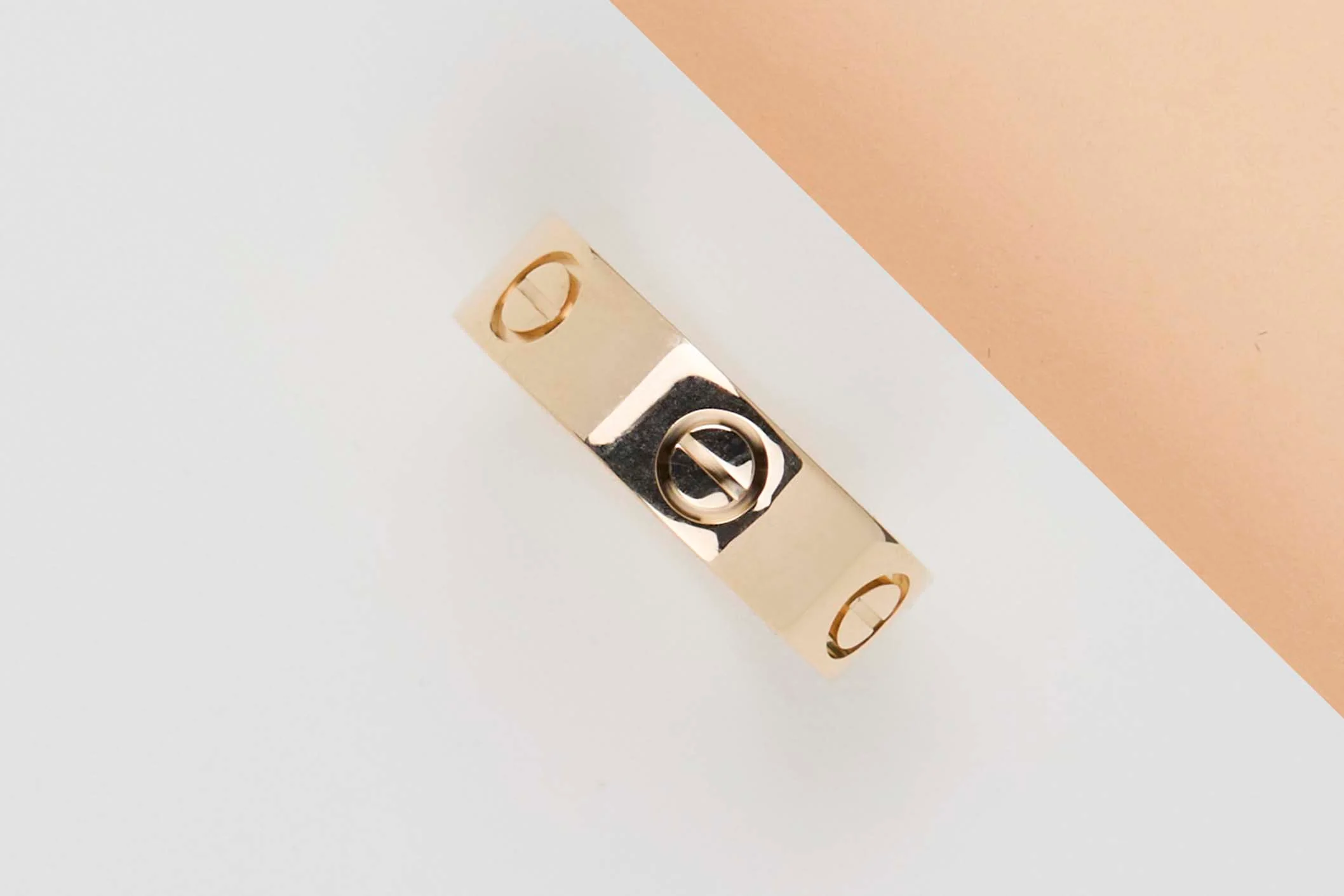 Love Ring - Yellow Gold - Size 52 - B&P