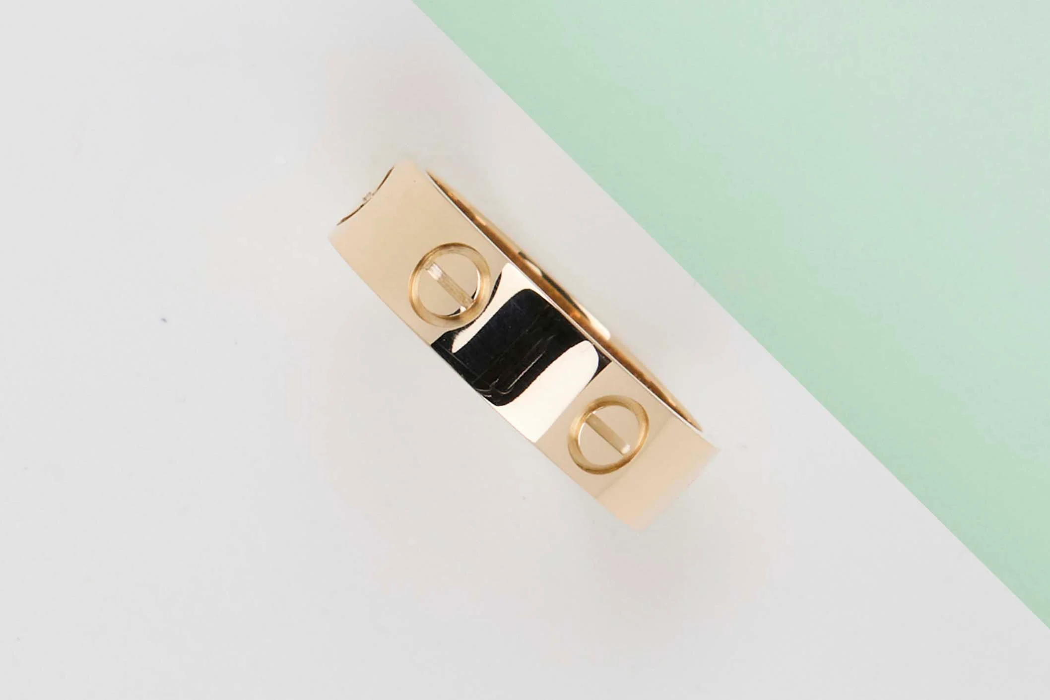 Love Ring - Yellow Gold - Size 55 - B