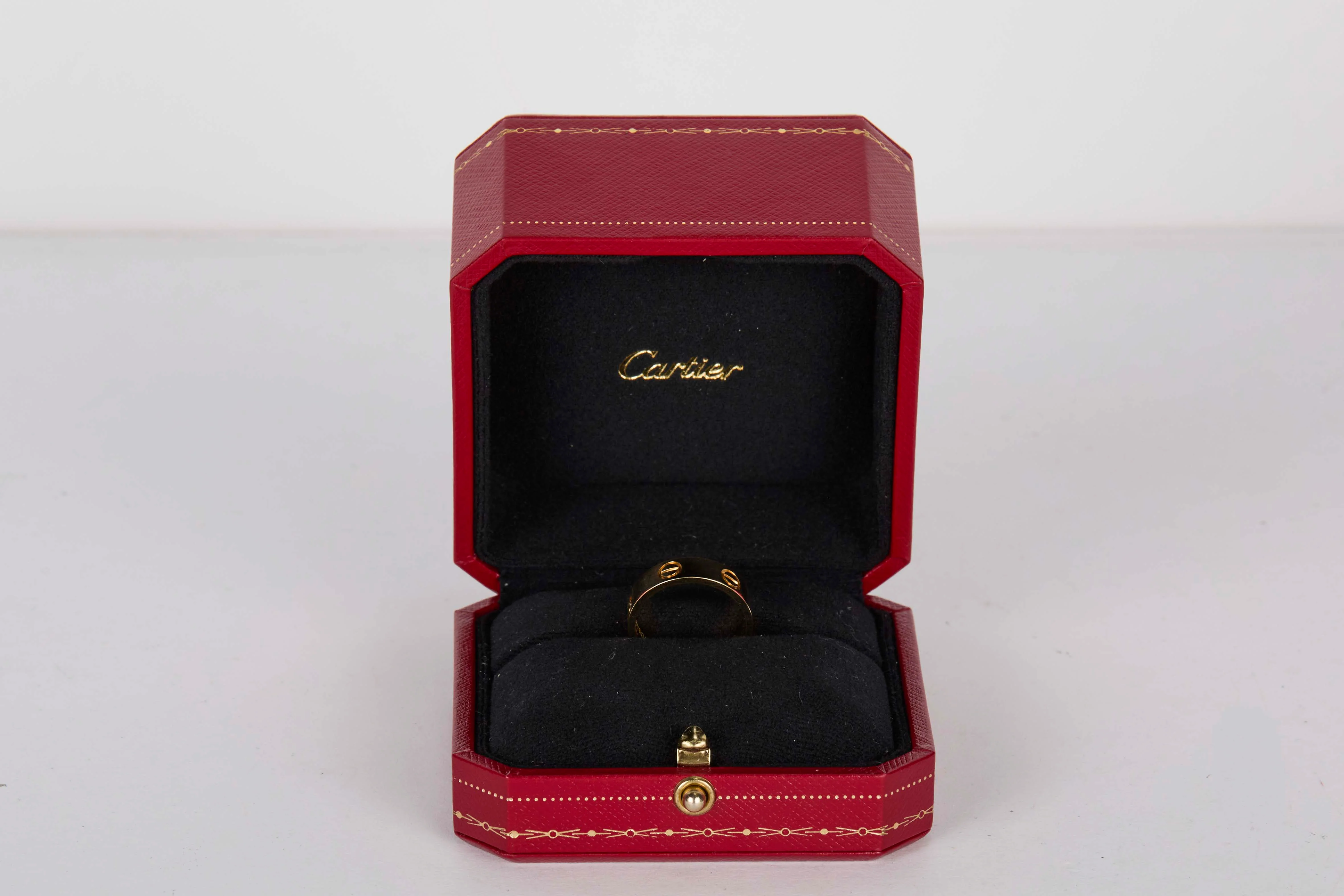 Love Ring - Yellow Gold - Size 55 - B - Image 4