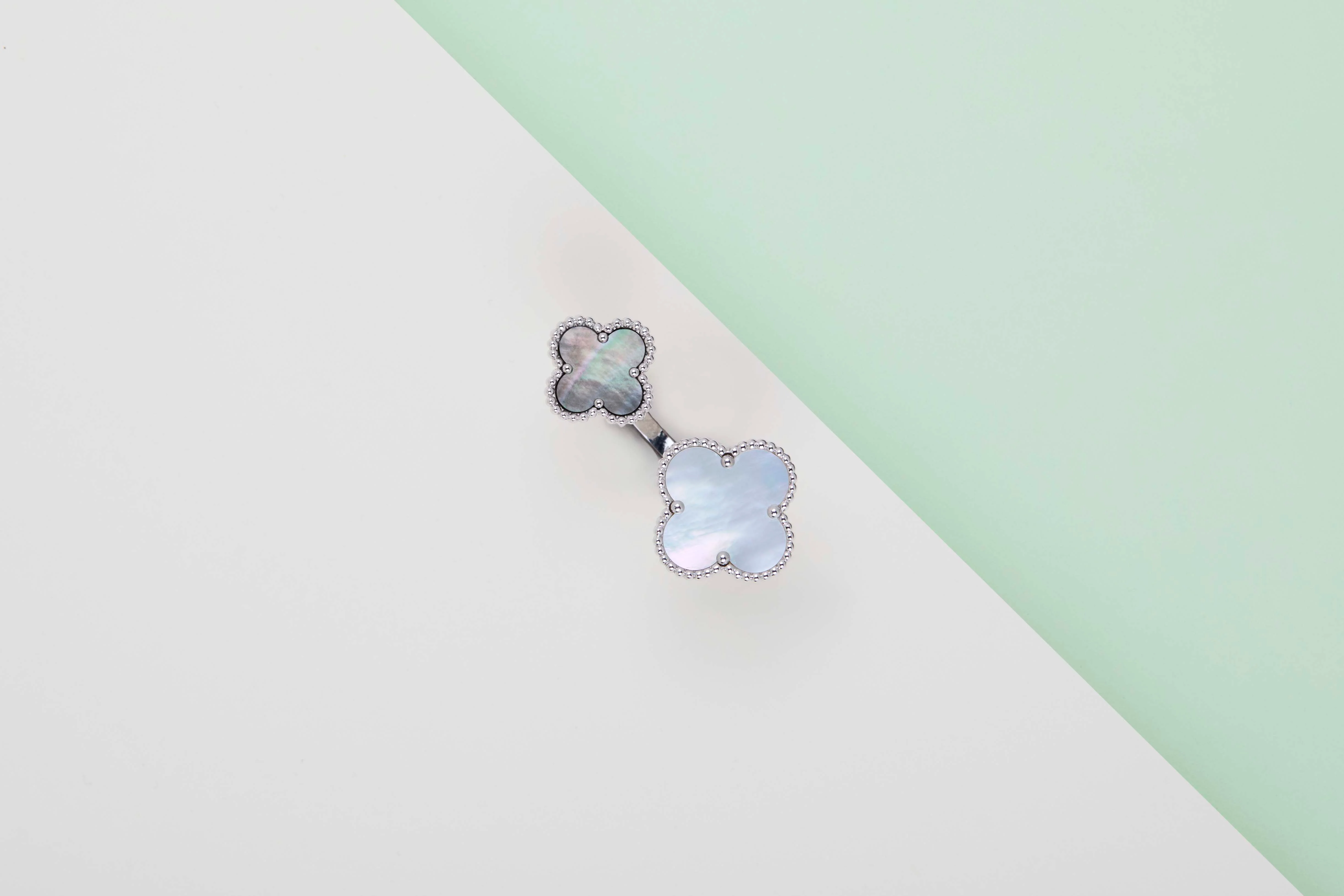 Magic Alhambra Open Ring - White Gold and Mother of Pearl - 56 - B&P - Image 2