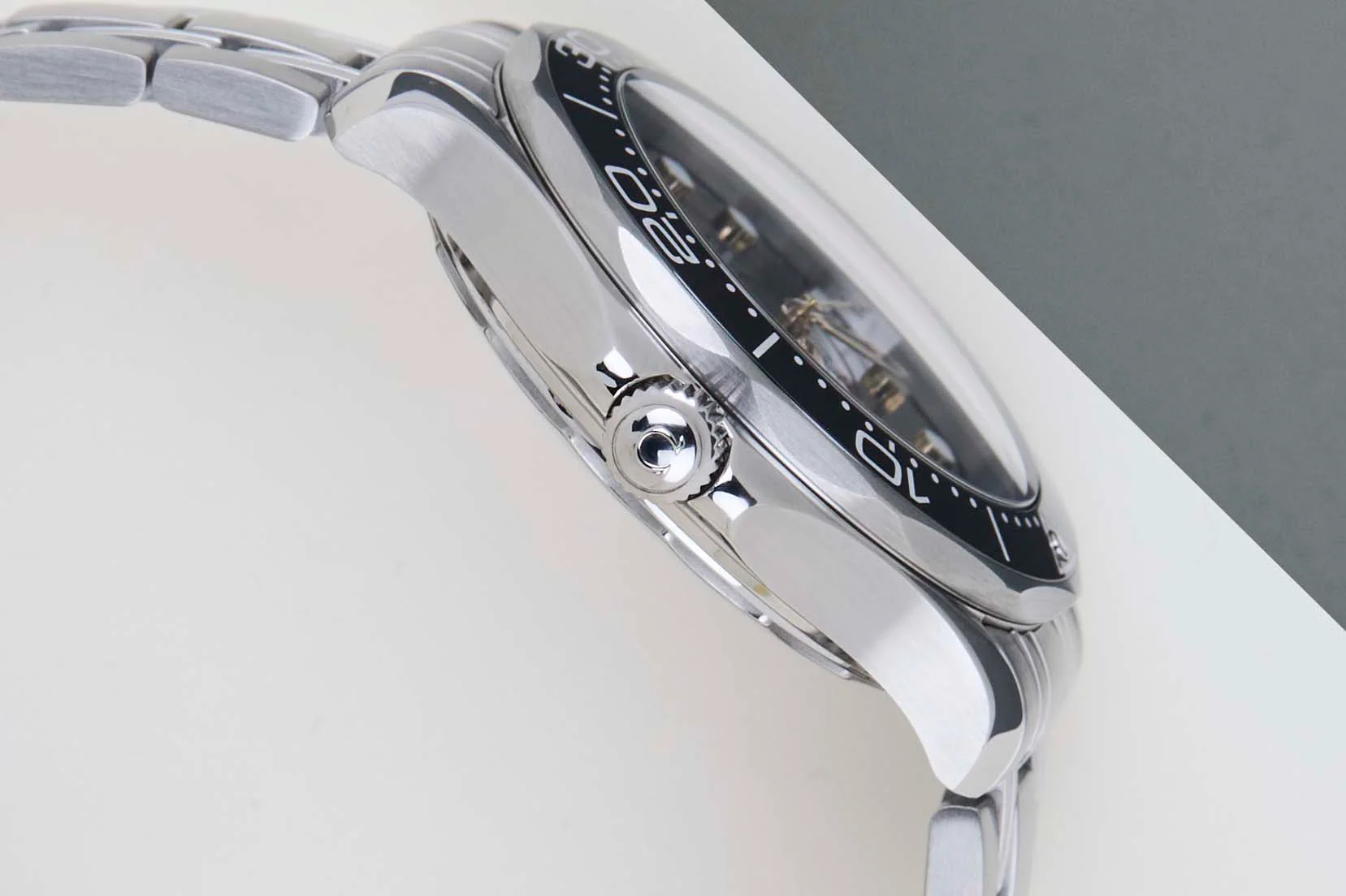 Seamaster Diver 300 M 'James Bond - Black Dial' - Image 9