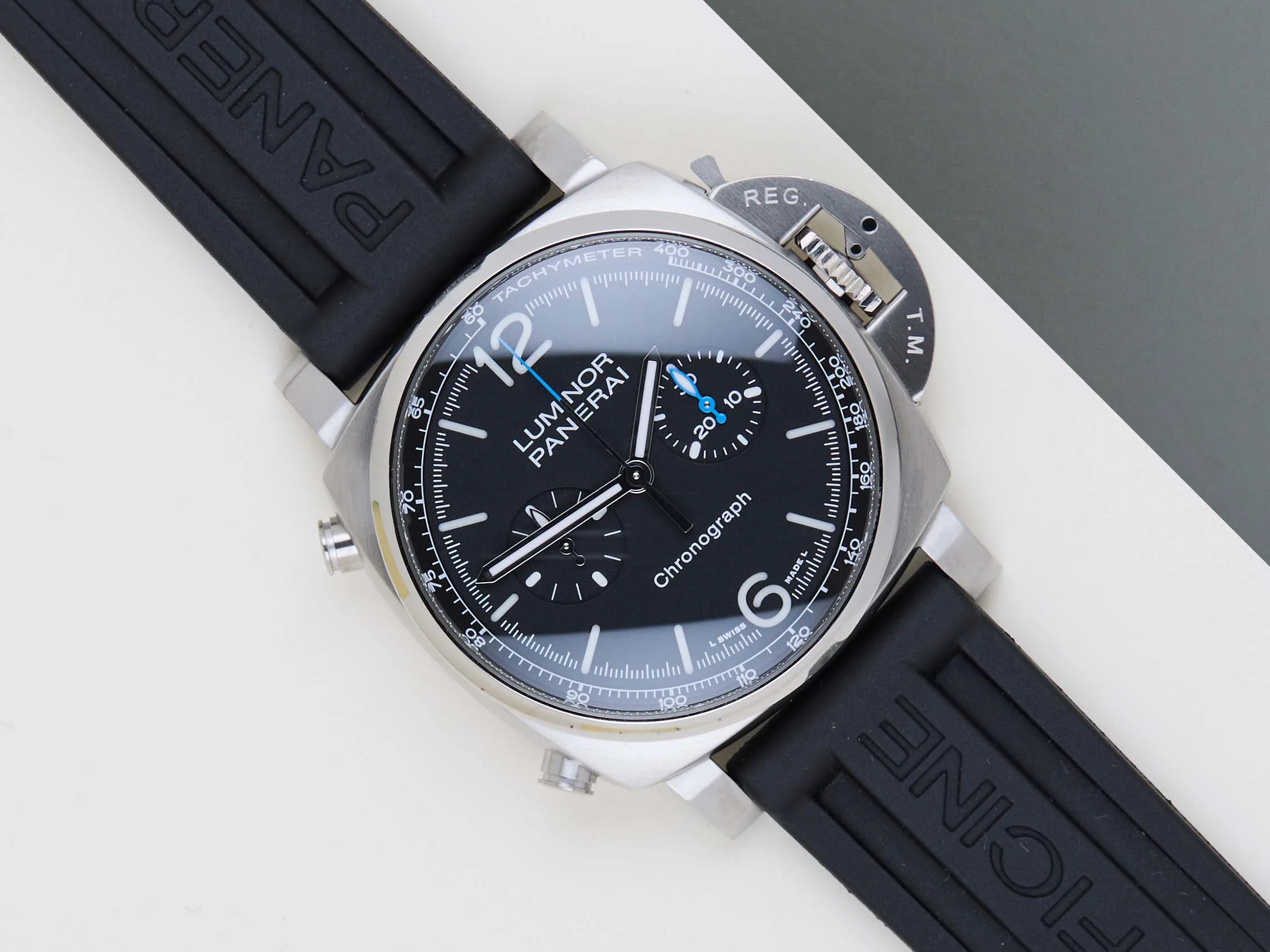 Panerai Luminor Chrono - 'Black Dial'