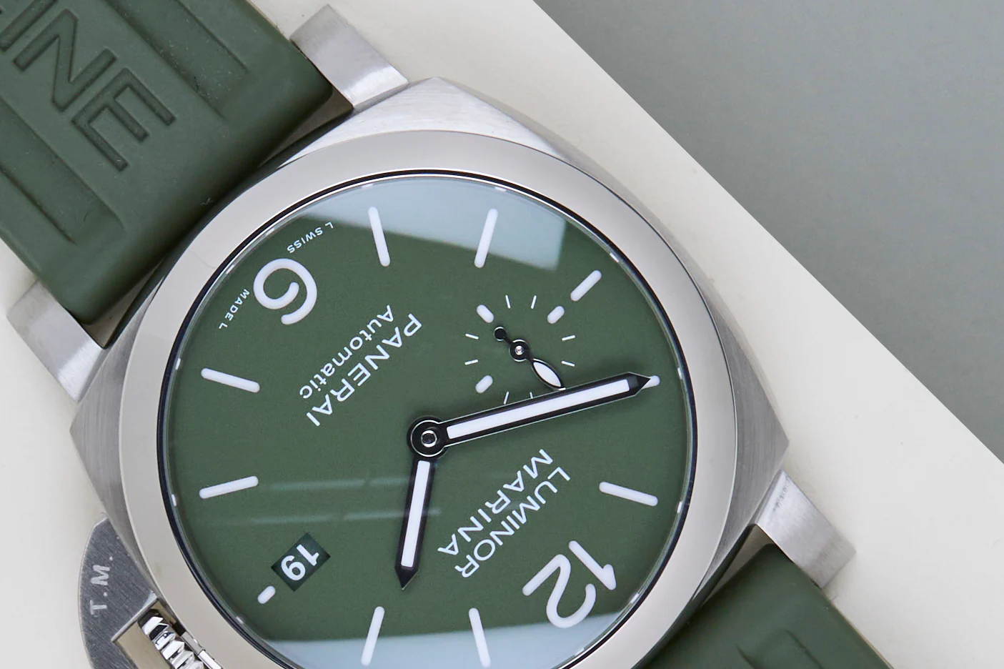 Luminor Marina 'Green Dial' - Image 4