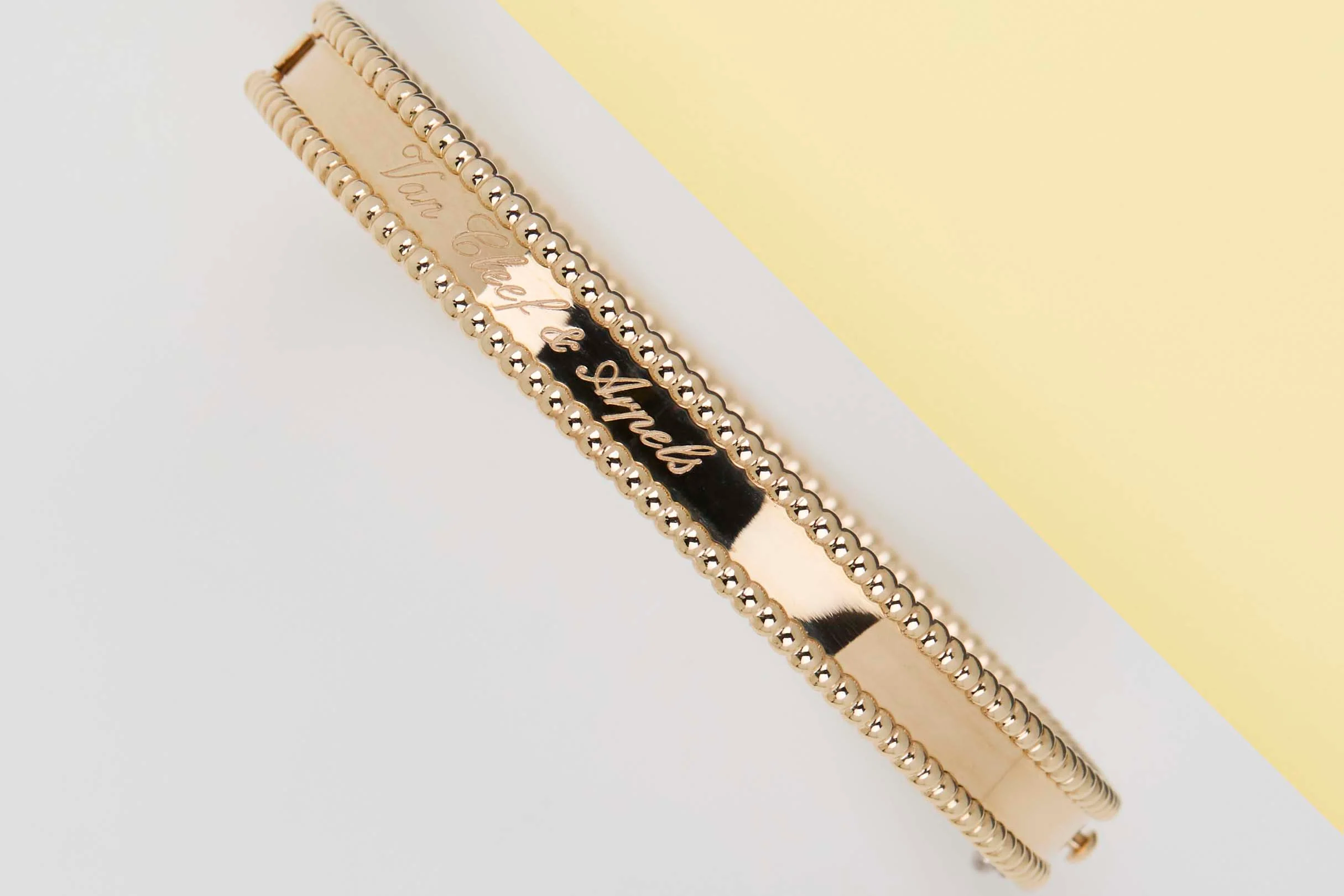 Perlée Signature Bracelet Large - Yellow Gold - Size L - B&P