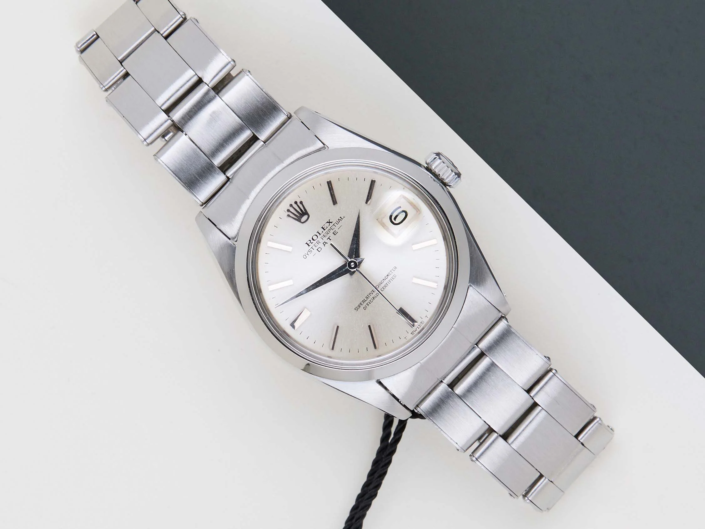 Oyster Perpetual Date 34 'Silver No Lume Dial'
