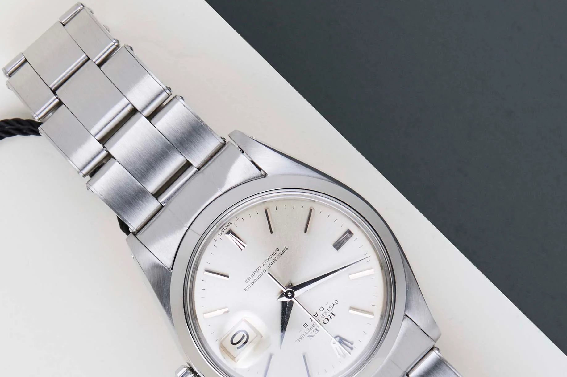 Oyster Perpetual Date 34 'Silver No Lume Dial' - Image 4