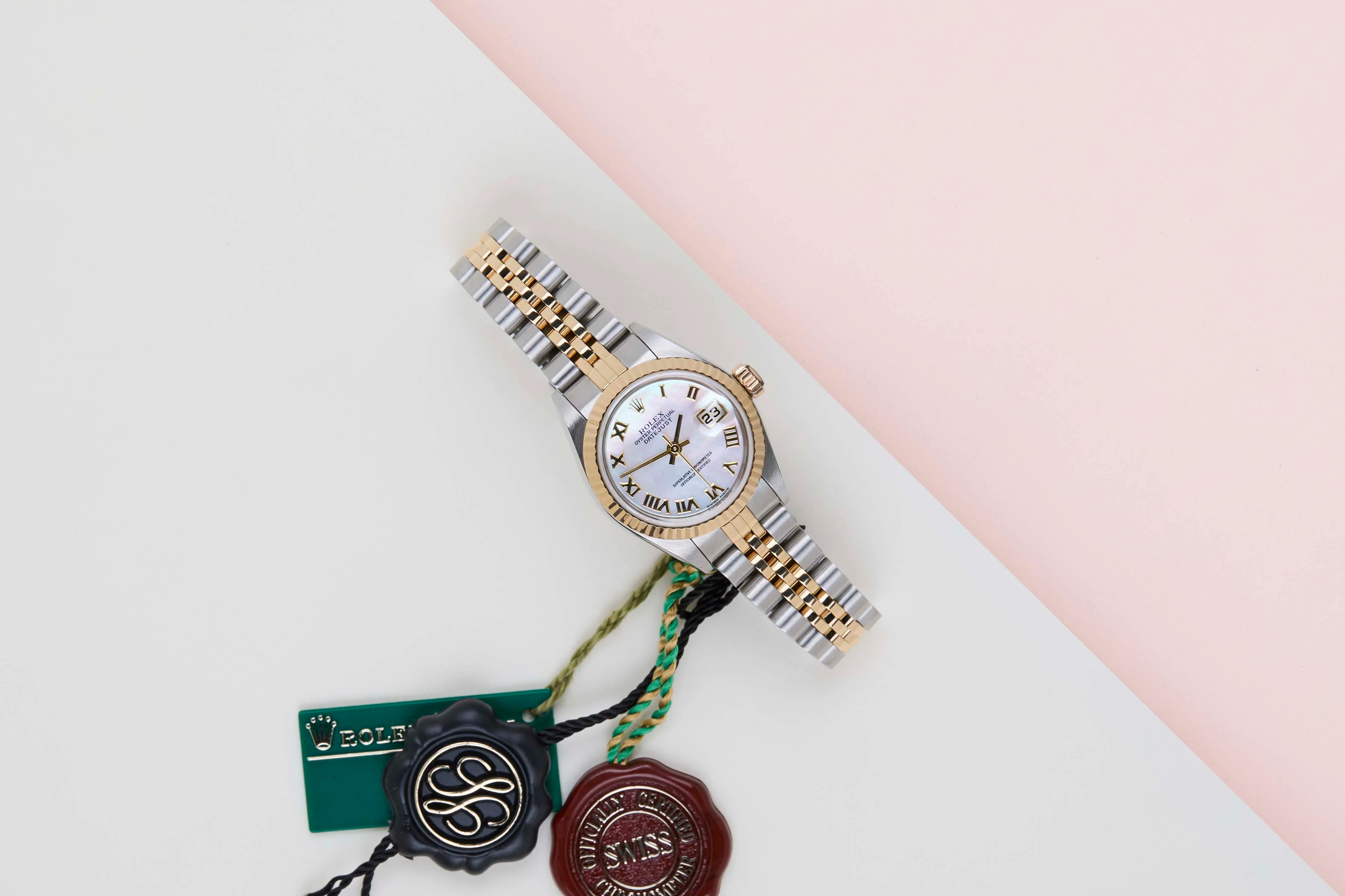 Rolex Datejust 26 'Mother of Pearl Roman Dial - Jubilee' - Image 2