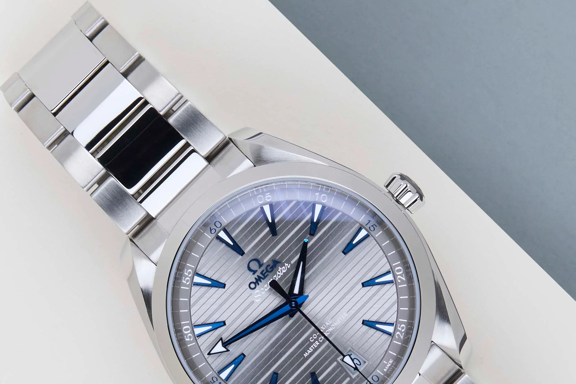 Seamaster Aqua Terra 150M 'Grey Dial - Blue Index' - Image 3