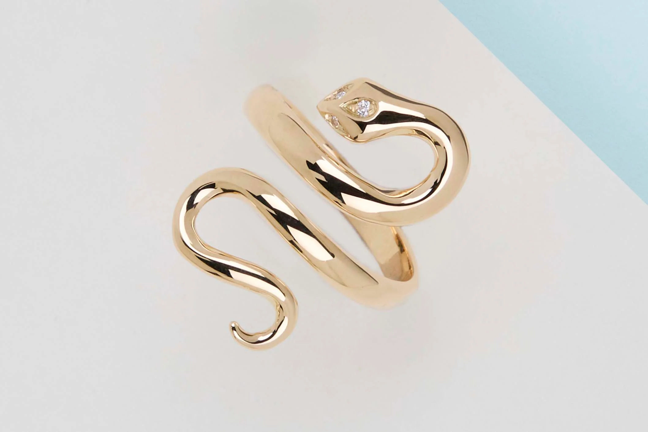 Serpent Ring - Yellow Gold & Diamonds - Size 55