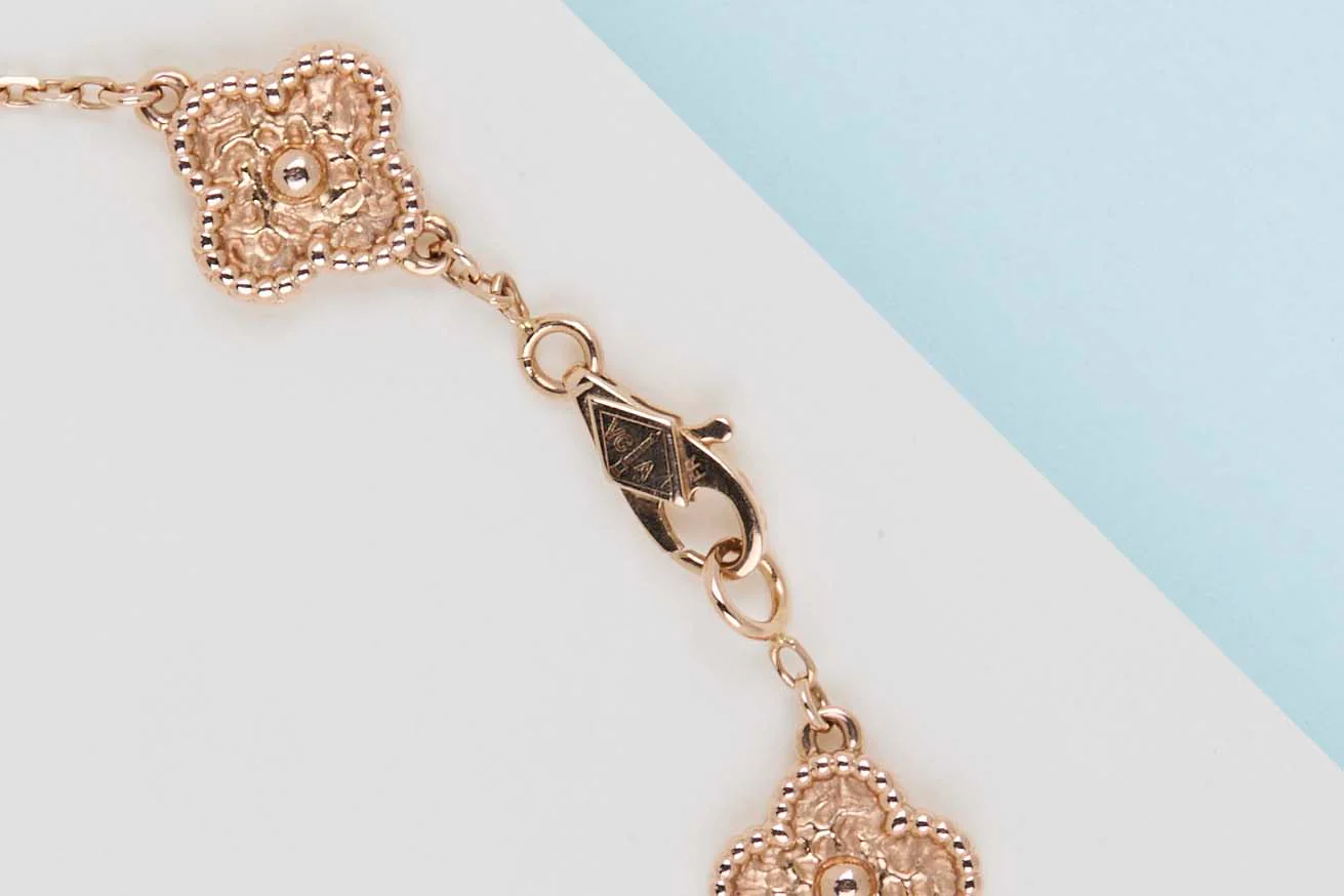 Sweet Alhambra Bracelet - 6 Motifs - 18,5 CM - Rose Gold - B&P - Image 2
